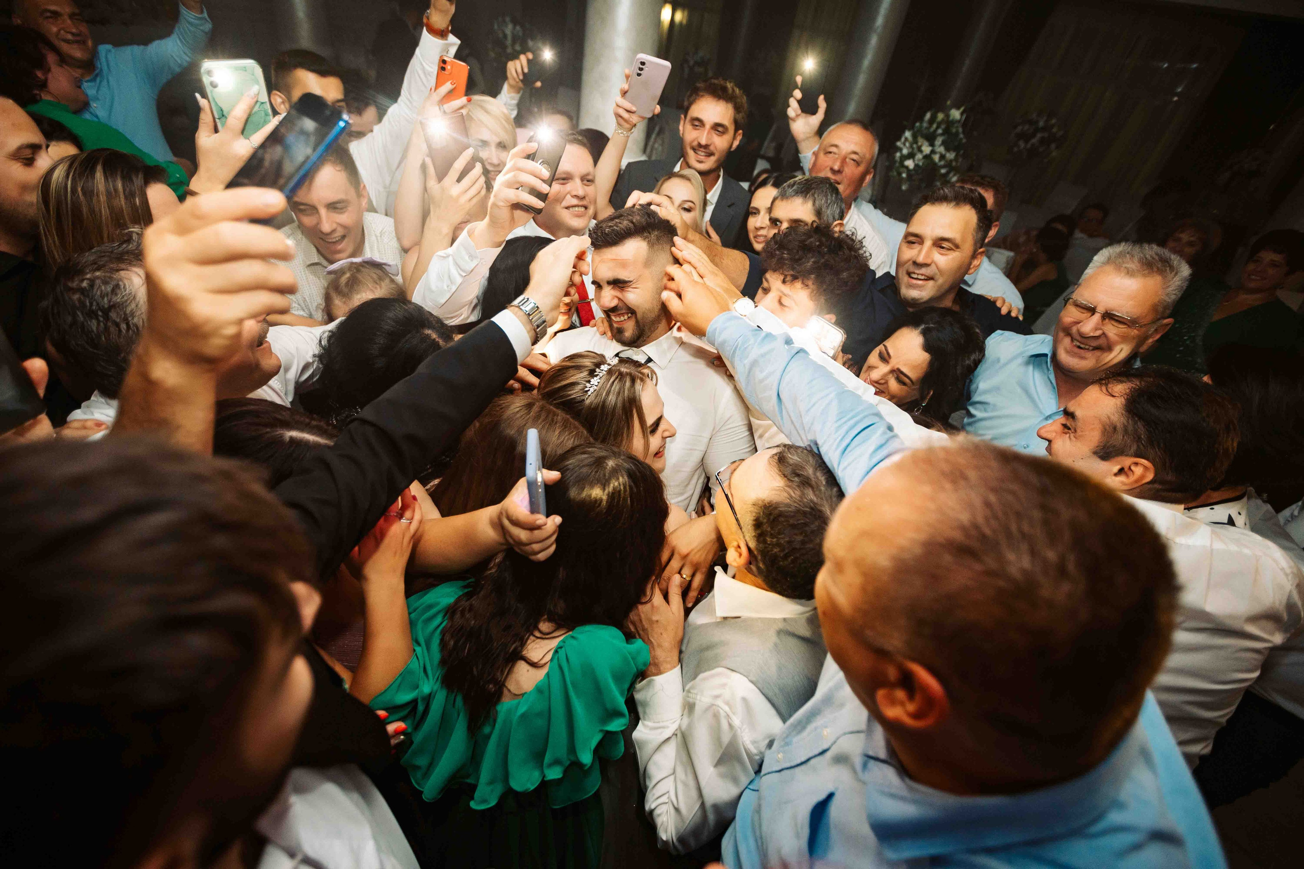 Diana & Lorand. Contrast Studio