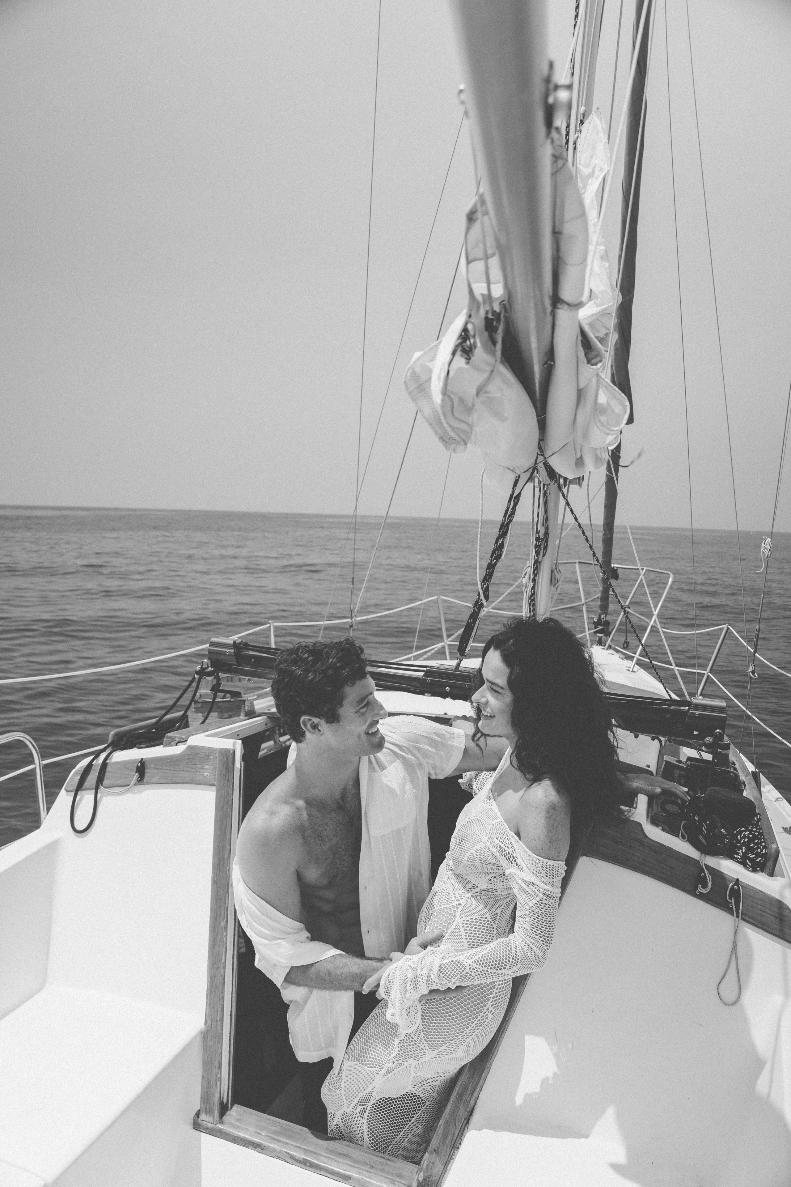 Love on the boat. Main