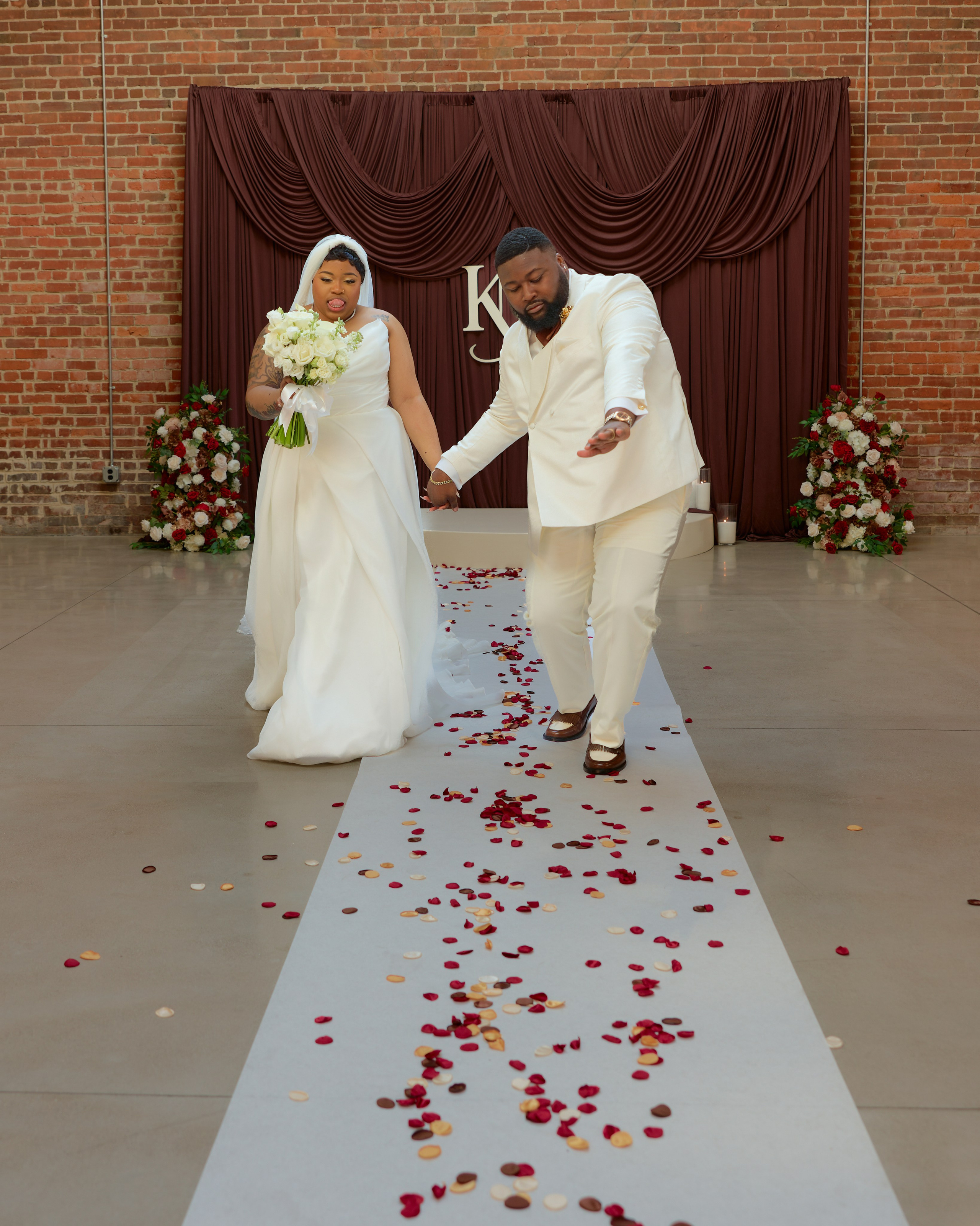 Brick Studio Wedding Photographer | Columbus Ohio Wedding