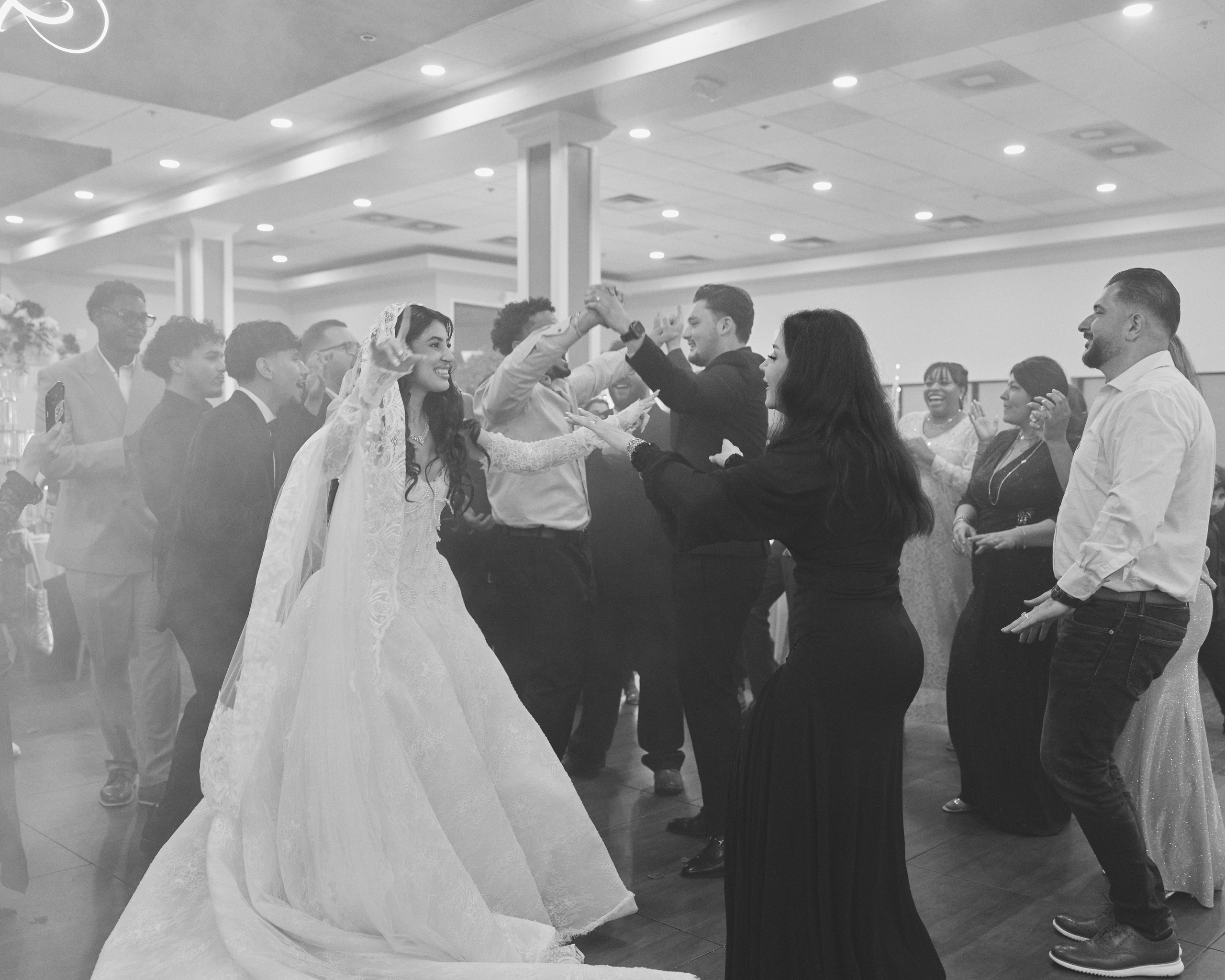 Zara & Corry Wedding, Columbus. Columbus Proposal & Wedding Photographer | Kovyphoto