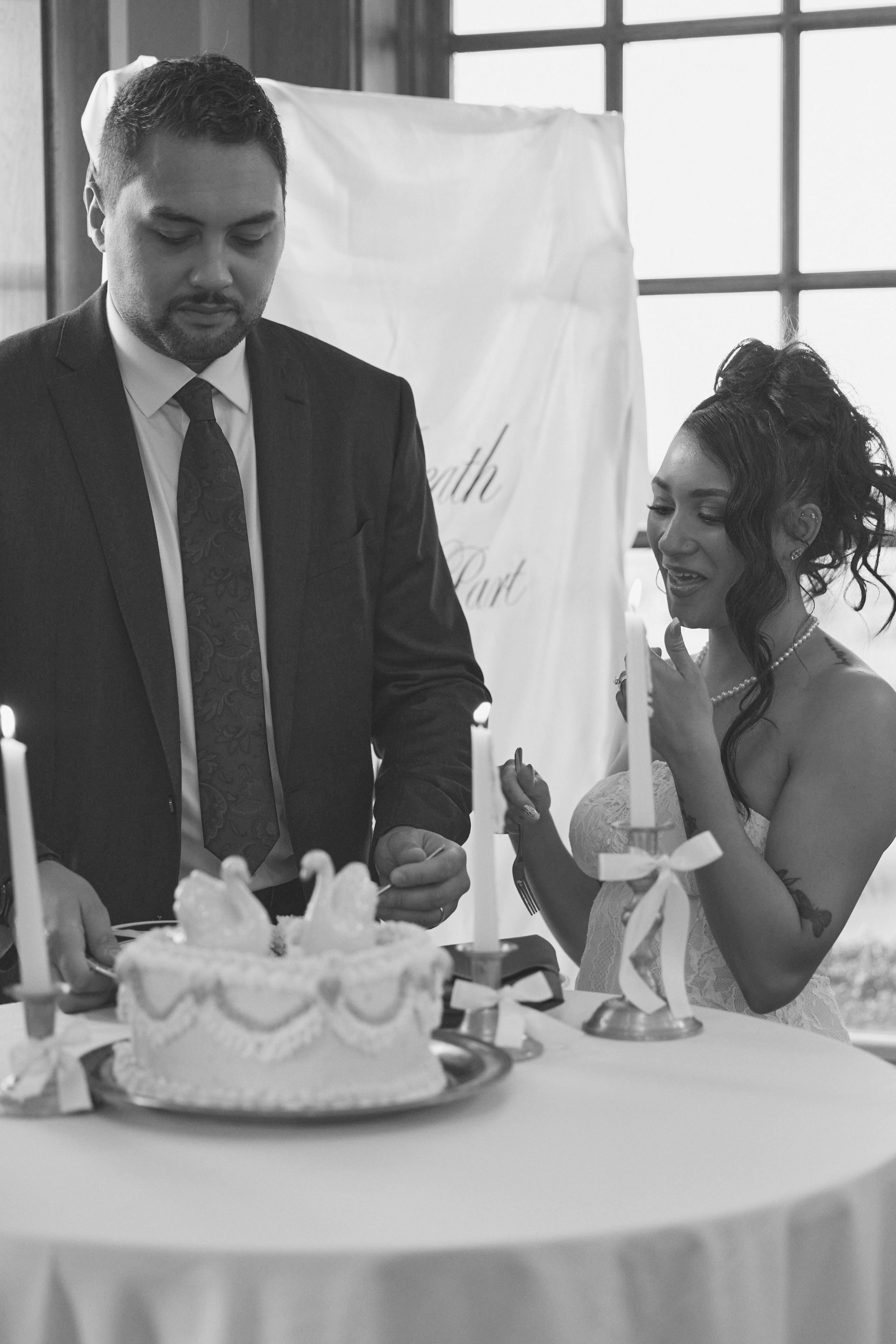 Charlie & Ryann Mini wedding, Dublin. Columbus Proposal & Wedding Photographer | Kovyphoto