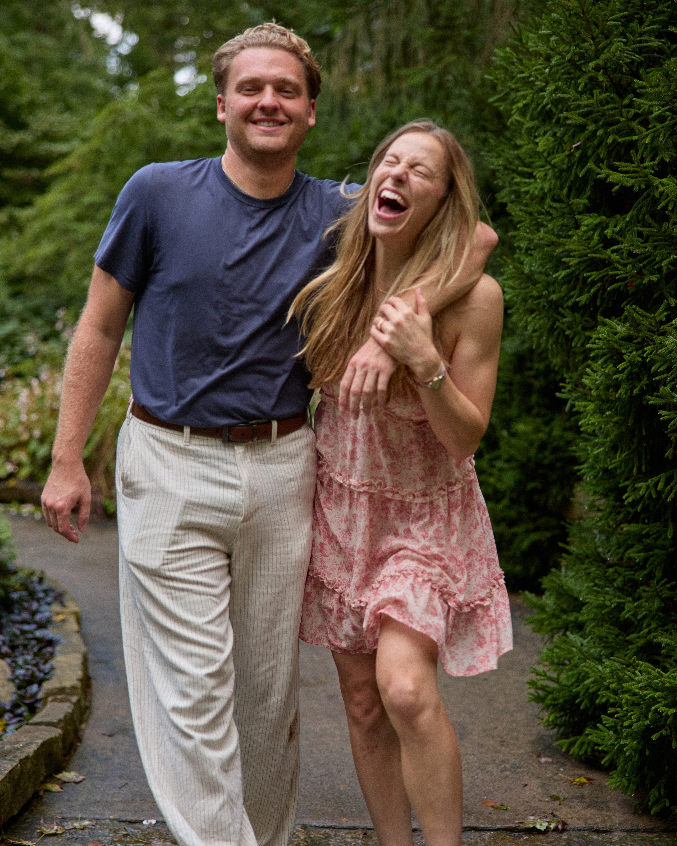 Inniswood Secret Garden Proposal | Columbus Ohio Photographer