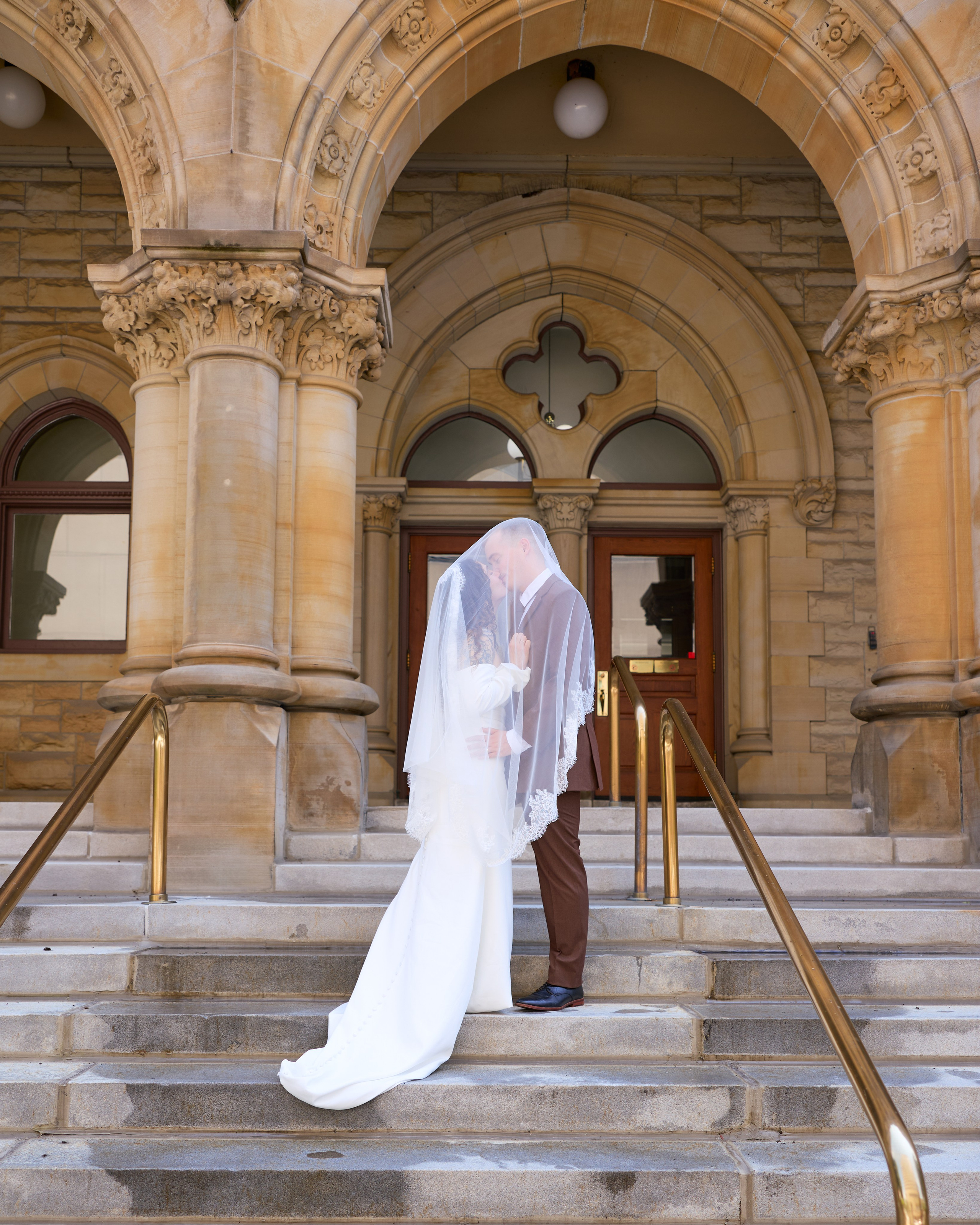 Jamie & Ron Сity hall ceremonies +Photoshoot afterward, Columbus. Columbus Proposal & Wedding Photographer | Kovyphoto