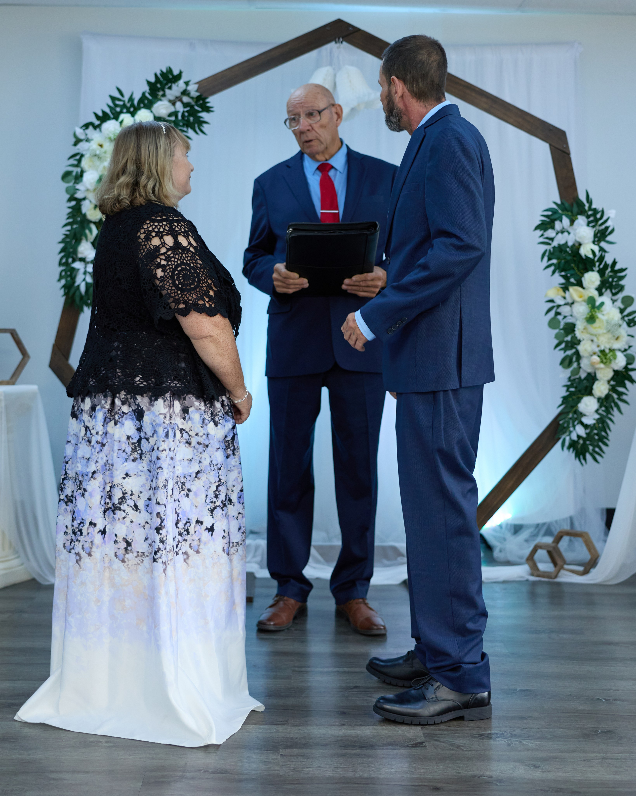 Jodi & Charles Сity hall ceremonies +Photoshoot afterward, Columbus. Columbus Proposal & Wedding Photographer | Kovyphoto