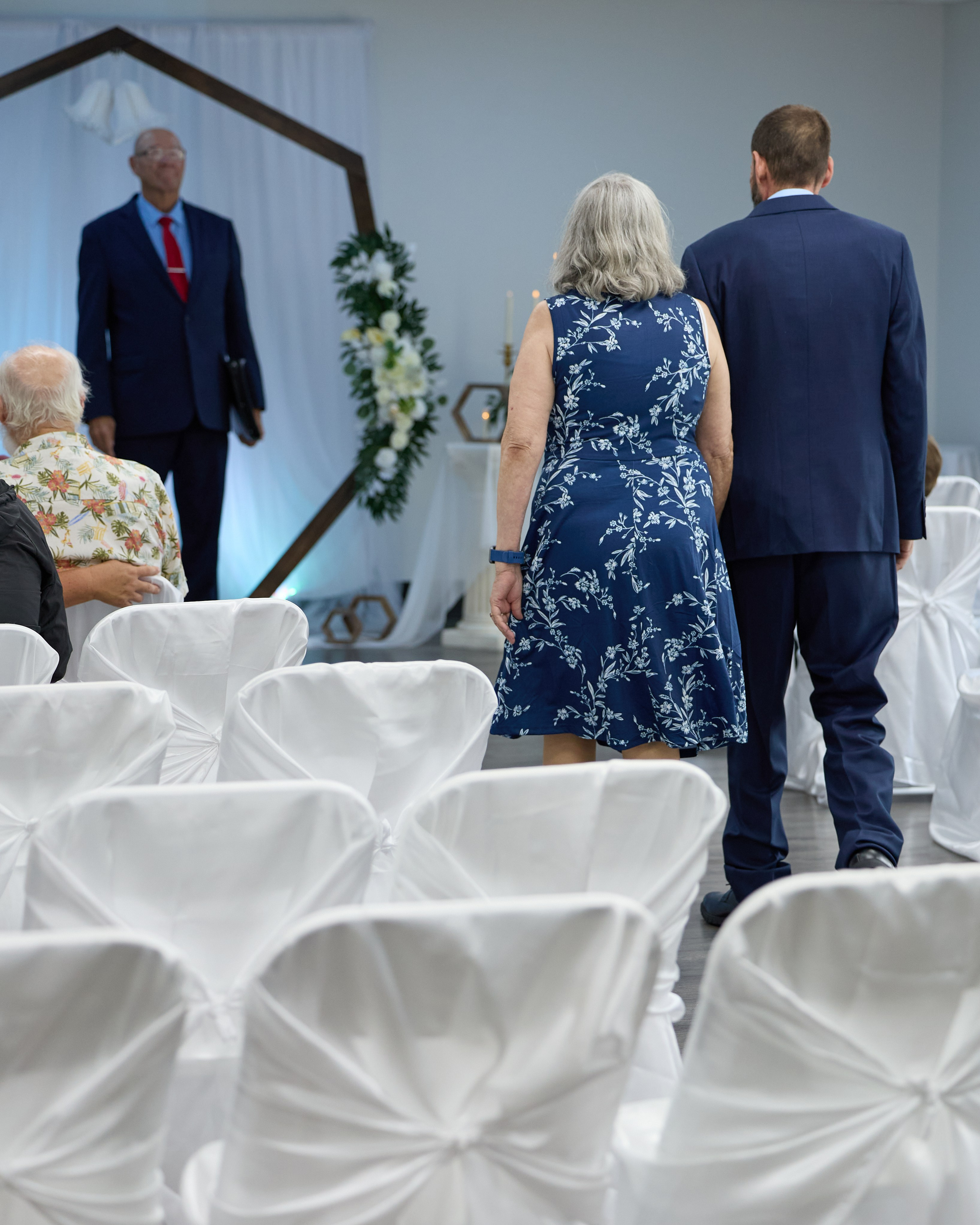 Columbus Ohio Micro Wedding Photographer | Intimate Wedding