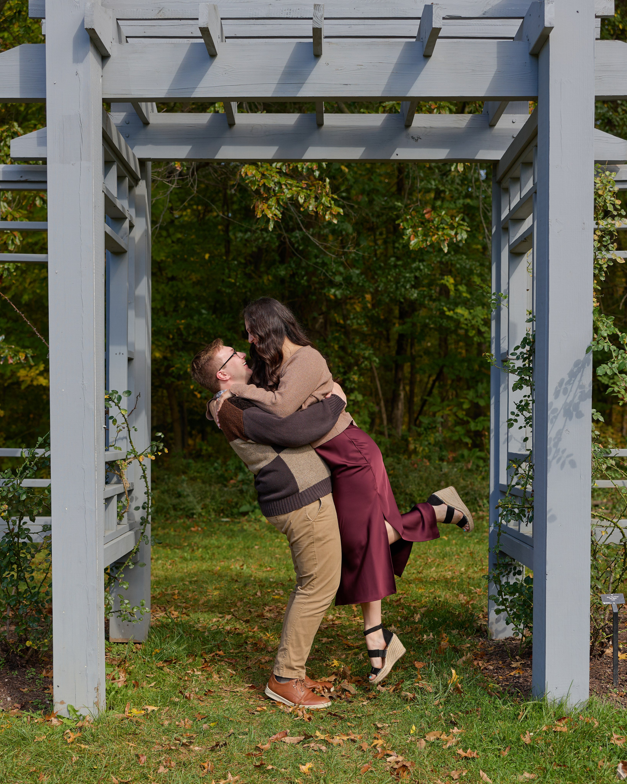 Inniswood Metro Gardens Gazebo Proposal | Westerville Ohio Photographer