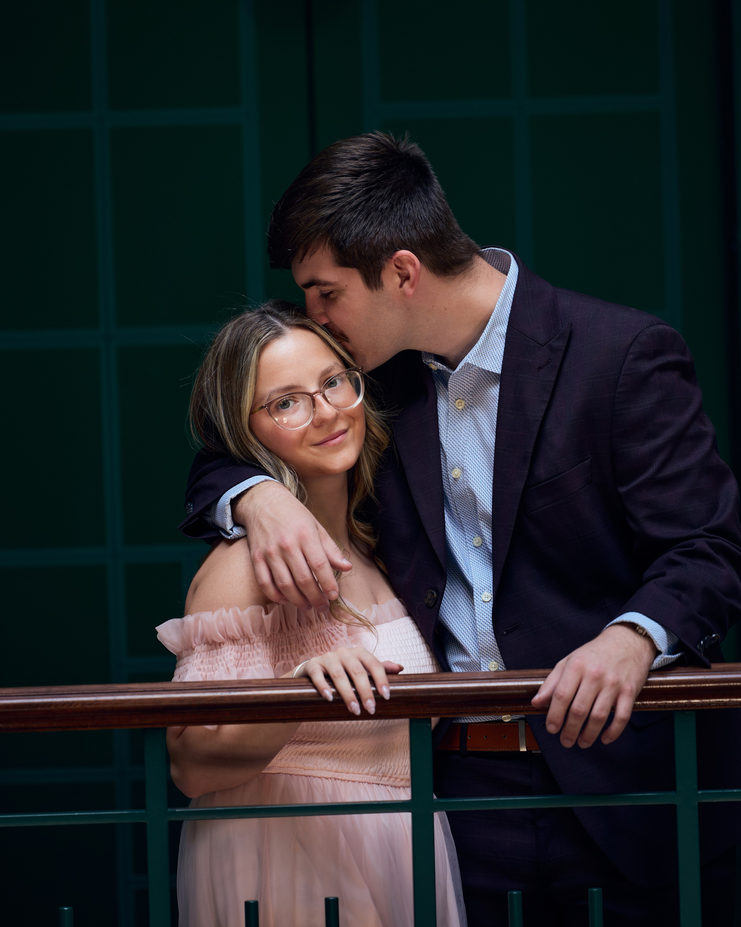 Ohio Statehouse Engagement Photos | Columbus Ohio Photographer