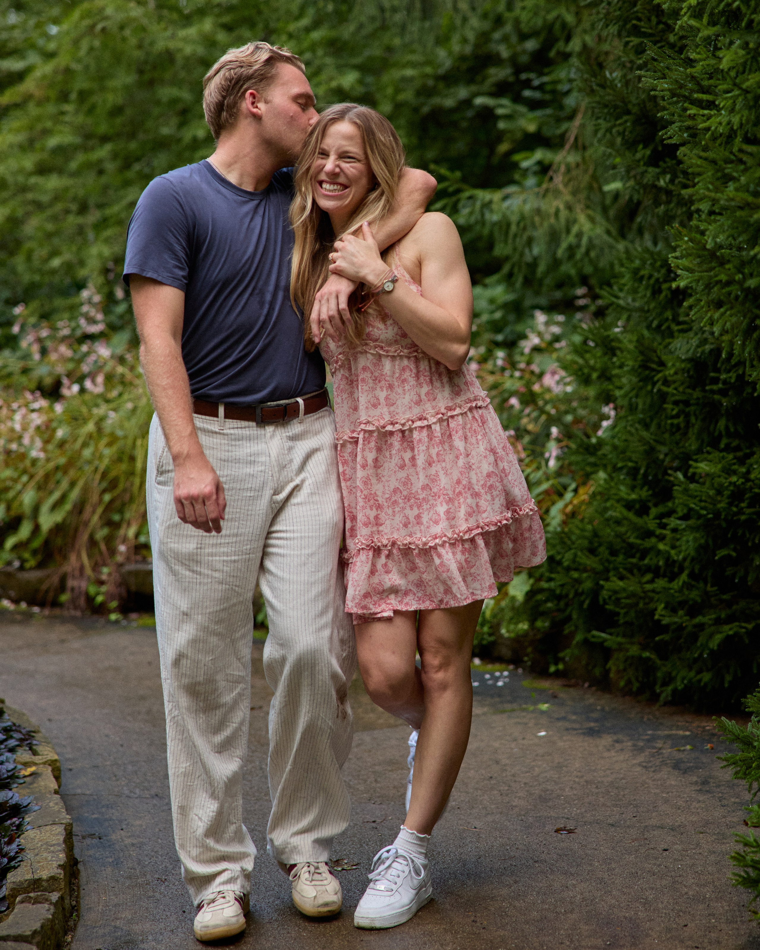 Inniswood Secret Garden Proposal | Columbus Ohio Photographer