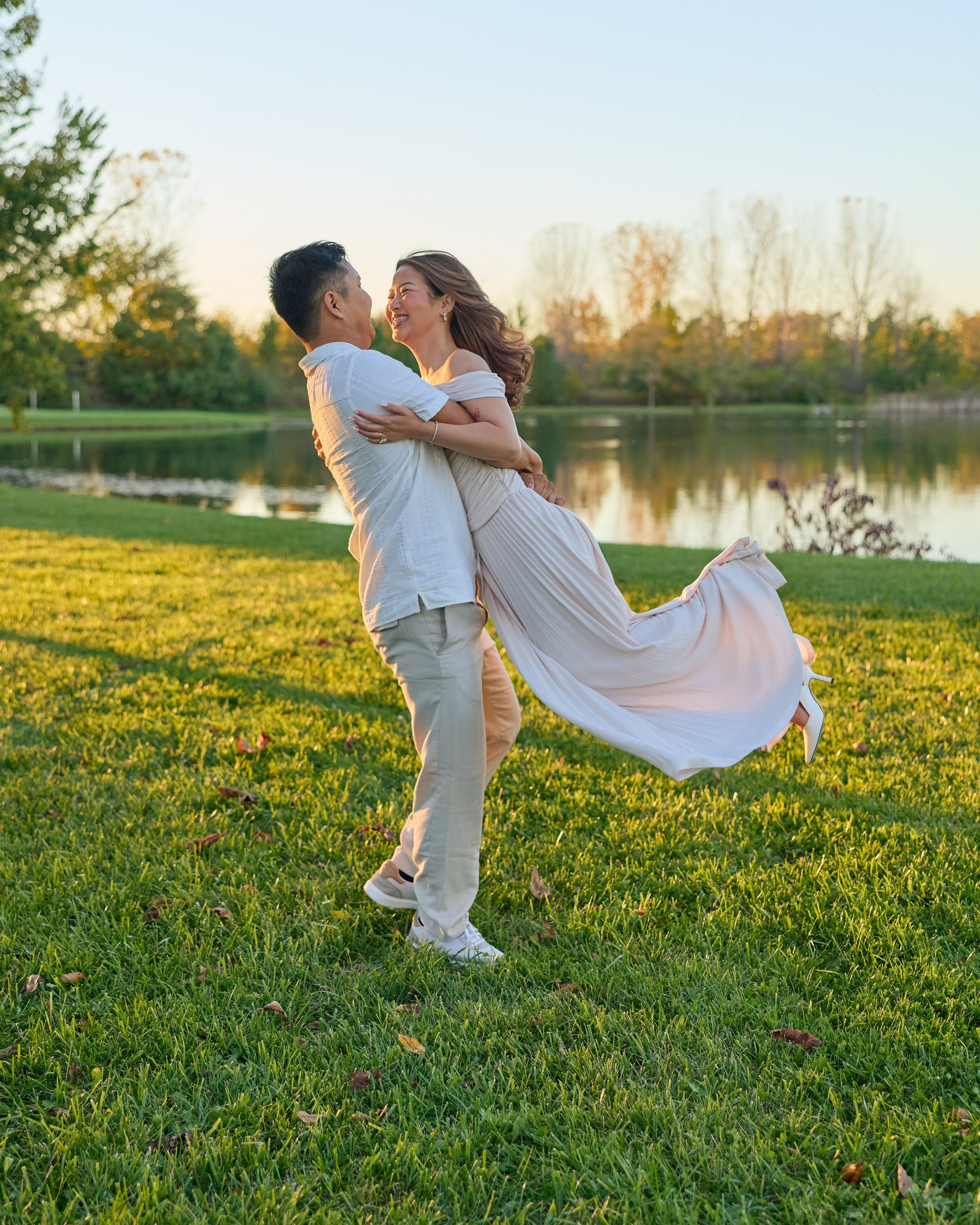 Hilliard Ohio Proposal Photographer | Sunset Lake Proposal