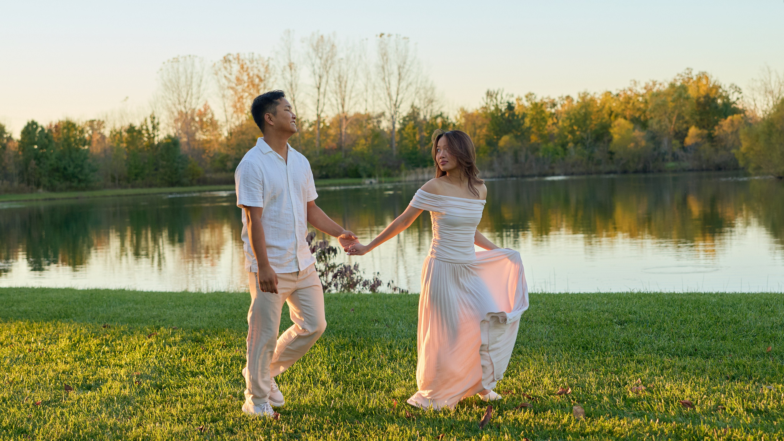 Hilliard Ohio Proposal Photographer | Sunset Lake Proposal