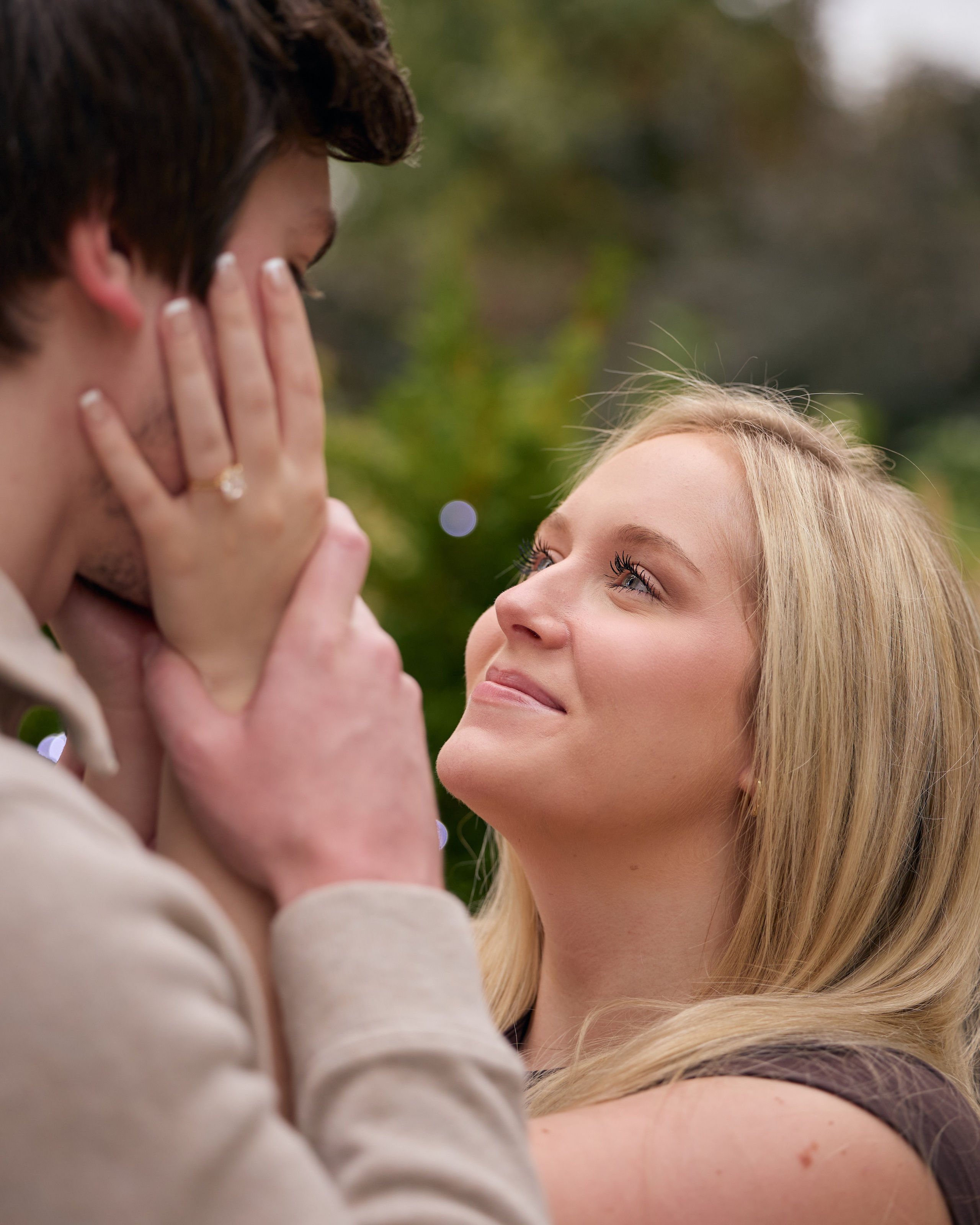 Franklin Park Conservatory Balcony Proposal | Columbus Ohio Photographer
