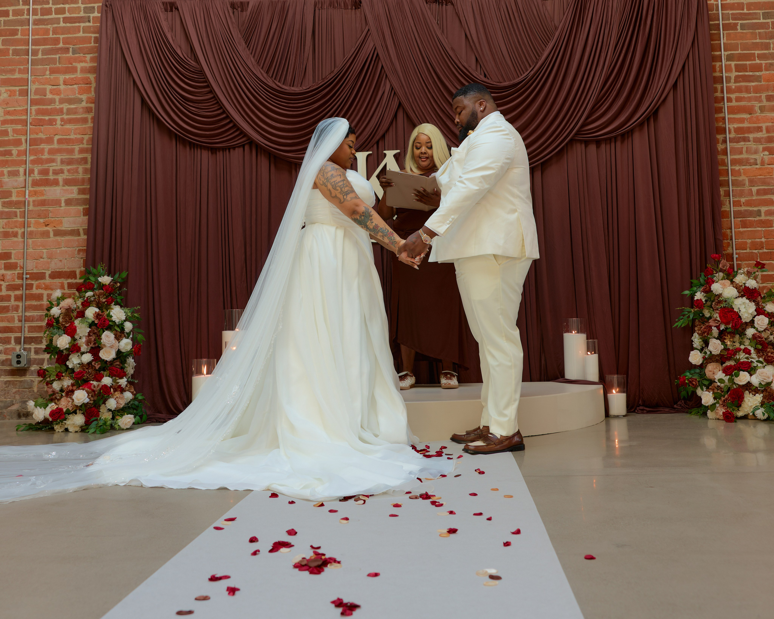 Brick Studio Wedding Photographer | Columbus Ohio Wedding
