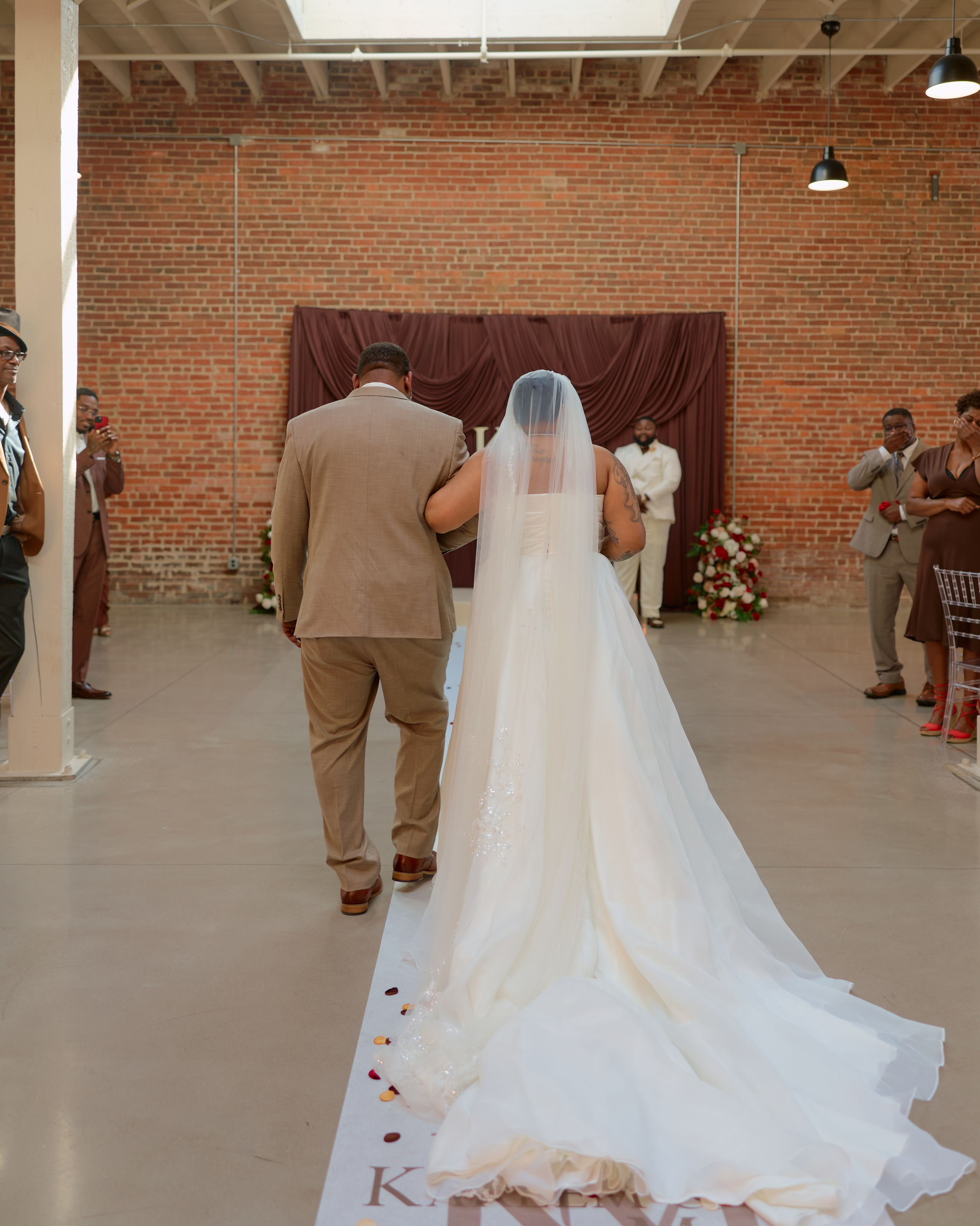 Brick Studio Wedding Photographer | Columbus Ohio Wedding