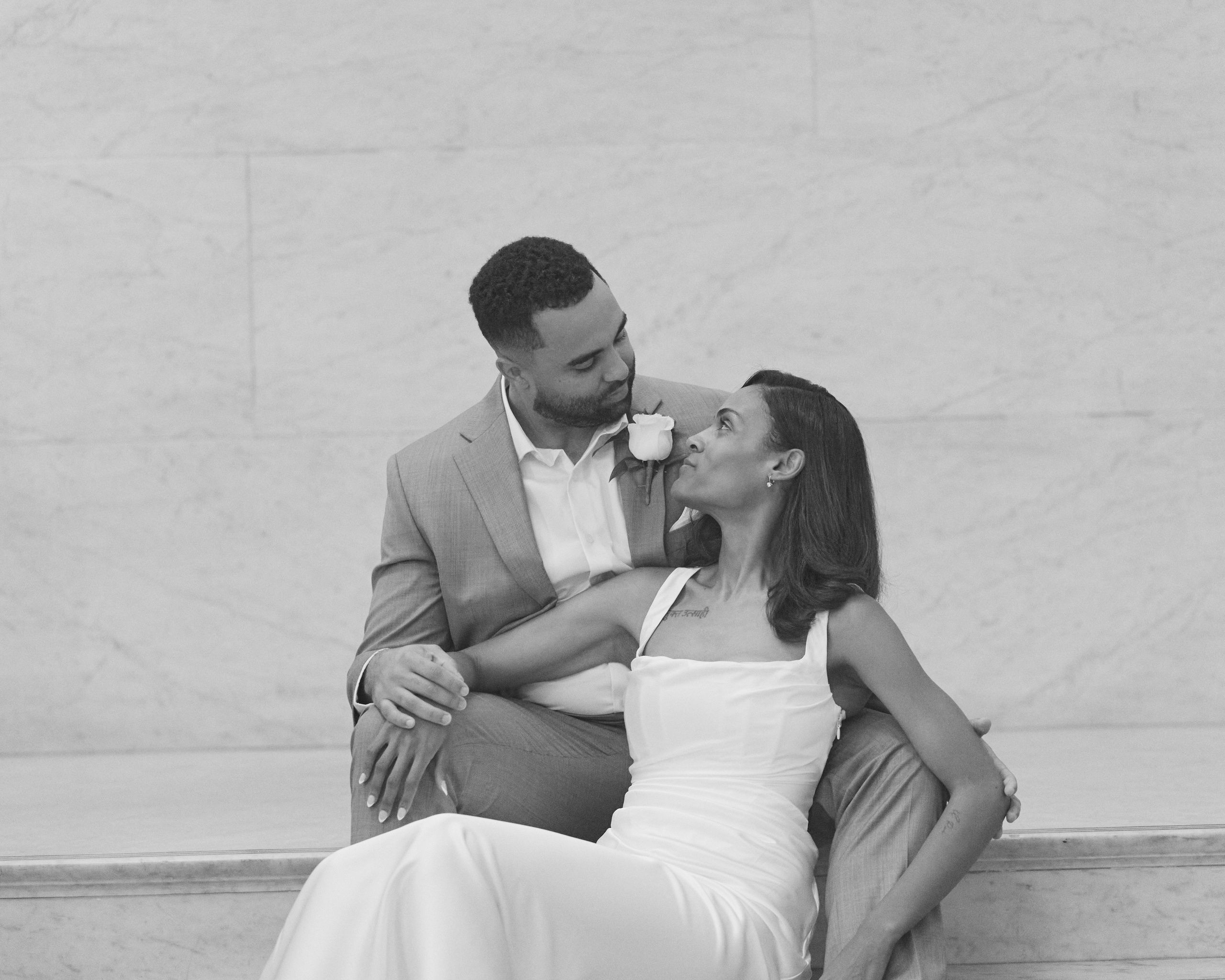Ohio Statehouse Intimate Wedding | Columbus Ohio Photographer