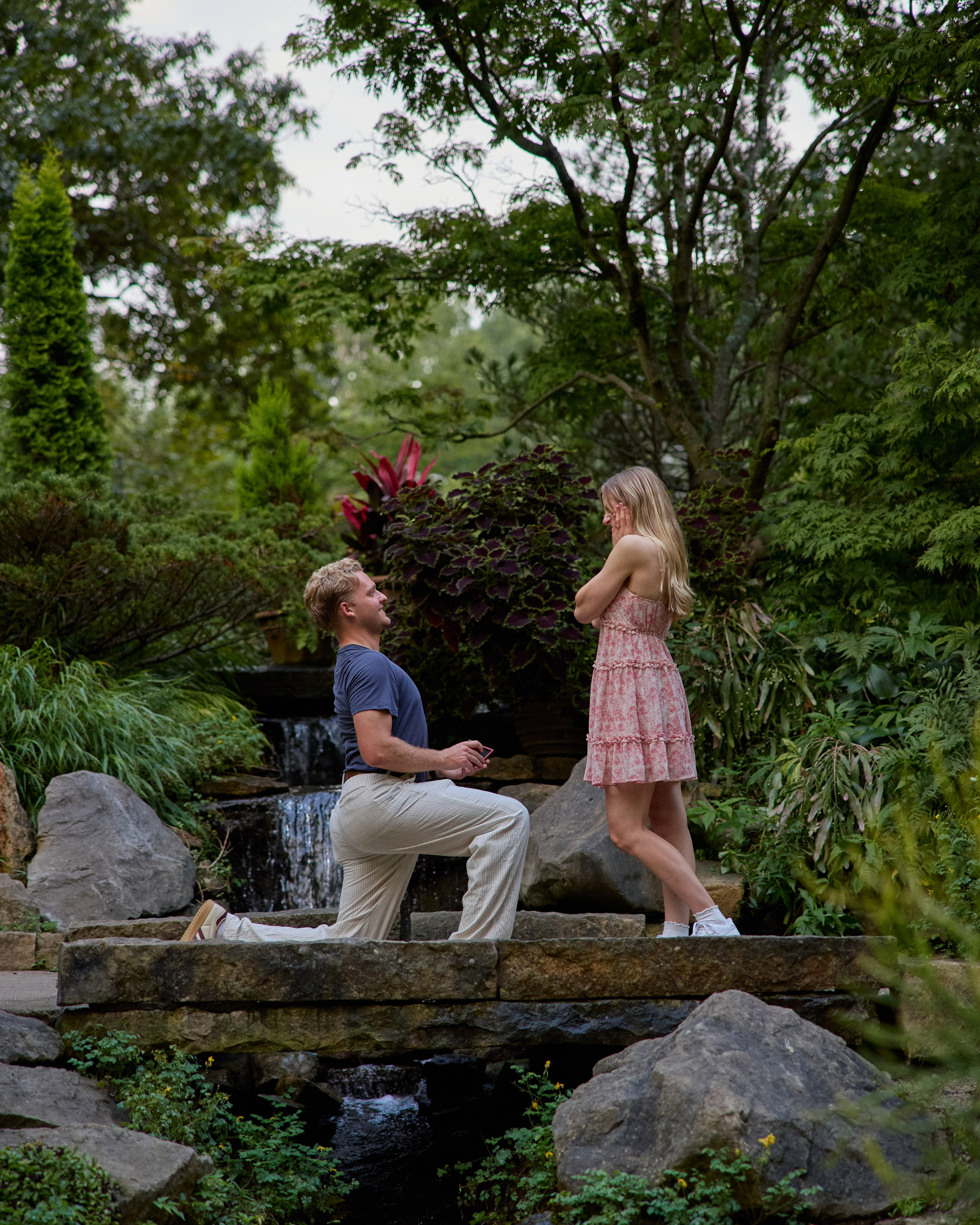Inniswood Secret Garden Proposal | Columbus Ohio Photographer