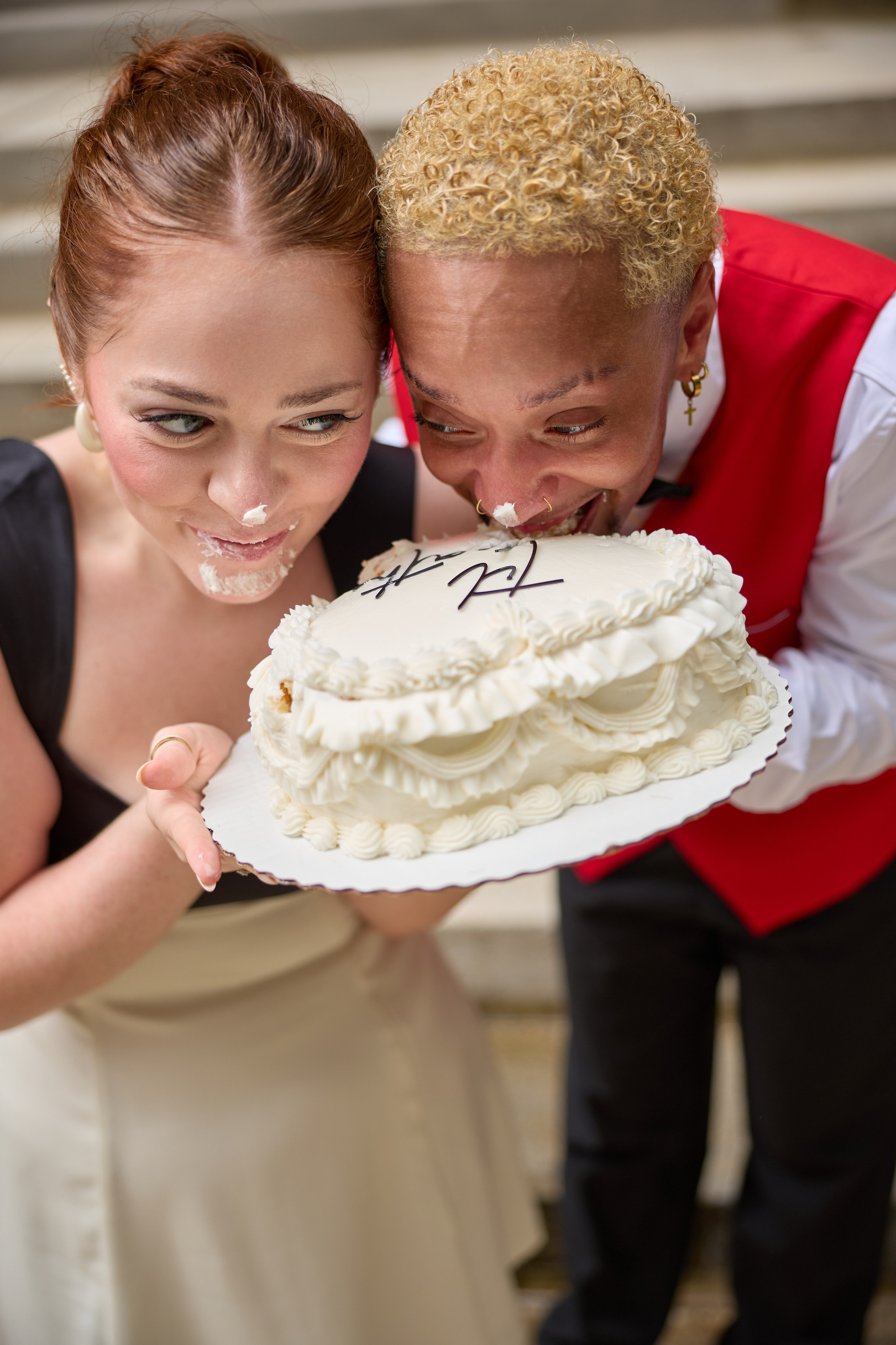 CITY HALL, ELOPEMENT, MICROWEDDING gallery. Kovyphoto