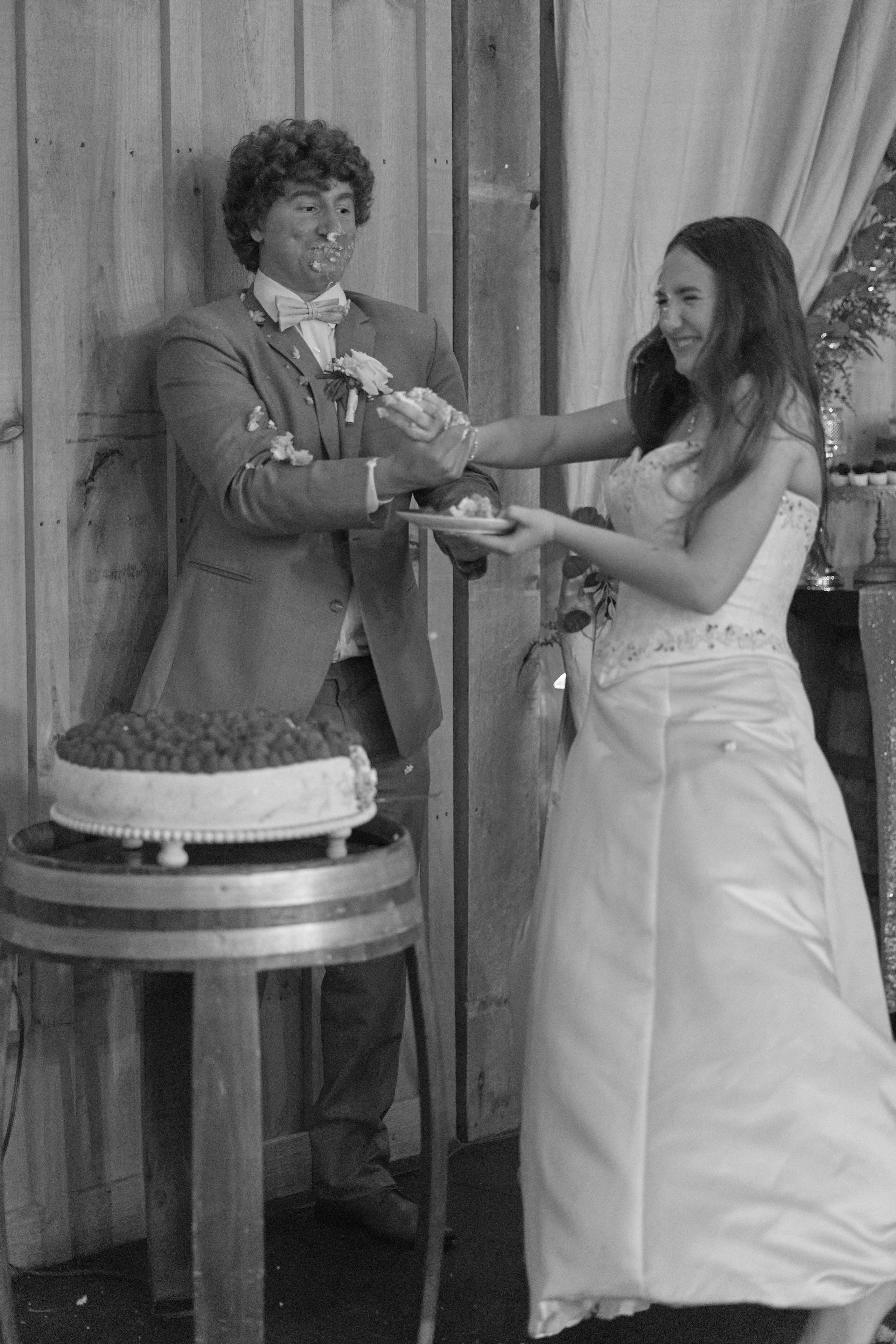 Lillia & Sam Wedding, Dennison, Ohio. Columbus Proposal & Wedding Photographer | Kovyphoto
