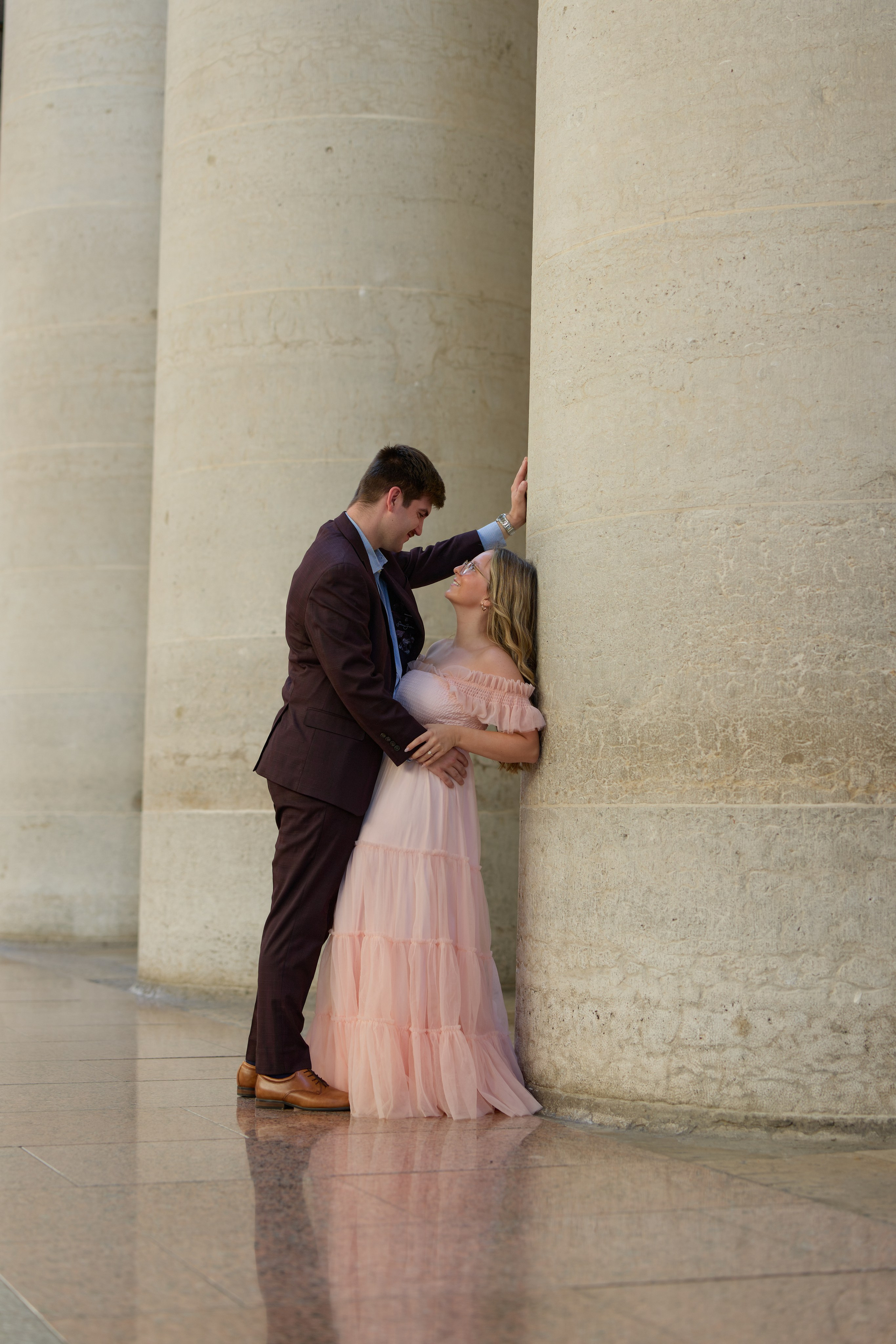 Ohio Statehouse Engagement Photos | Columbus Ohio Photographer