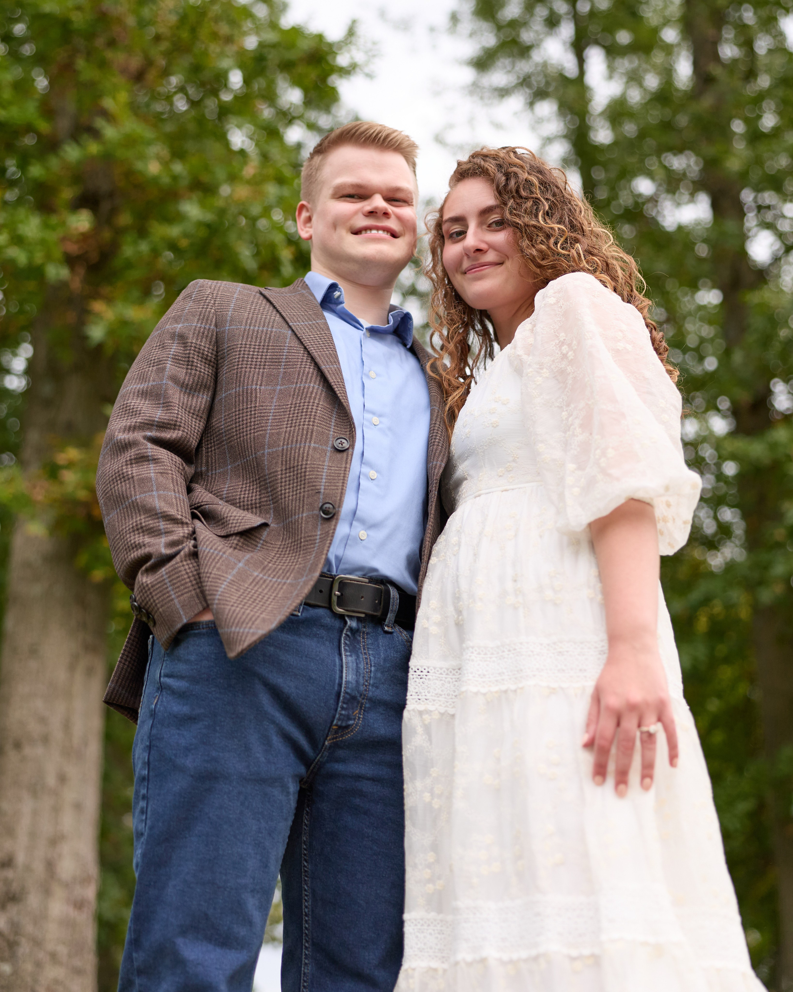 Couples Photoshoot at Swan Lake Event Center | Powell Ohio