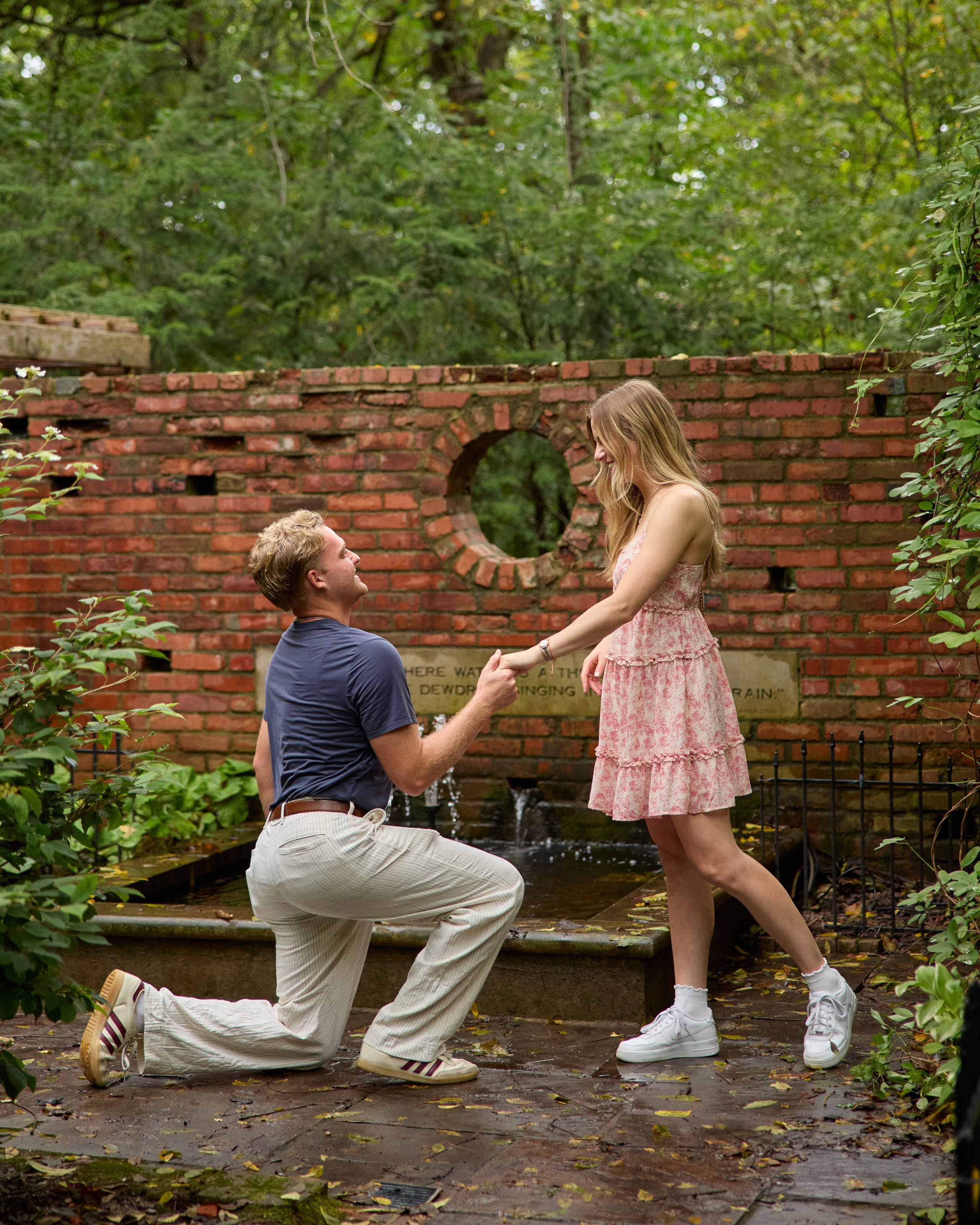 Inniswood Secret Garden Proposal | Columbus Ohio Photographer