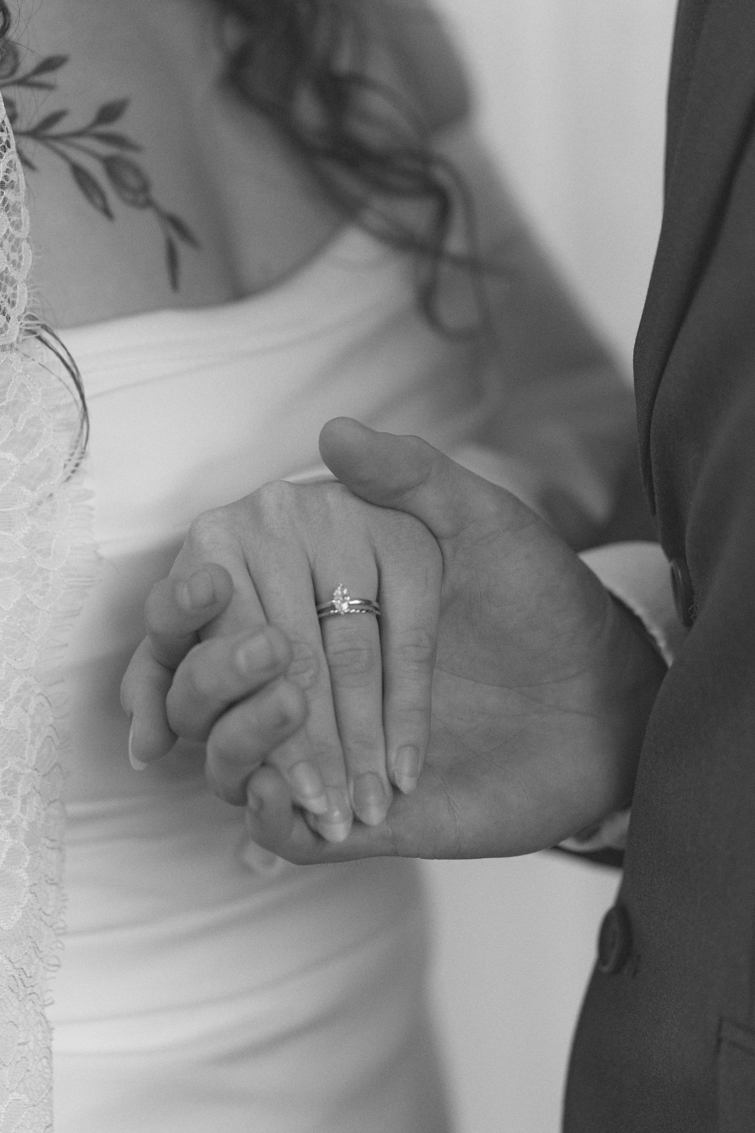Jamie & Ron Сity hall ceremonies +Photoshoot afterward, Columbus. Columbus Proposal & Wedding Photographer | Kovyphoto
