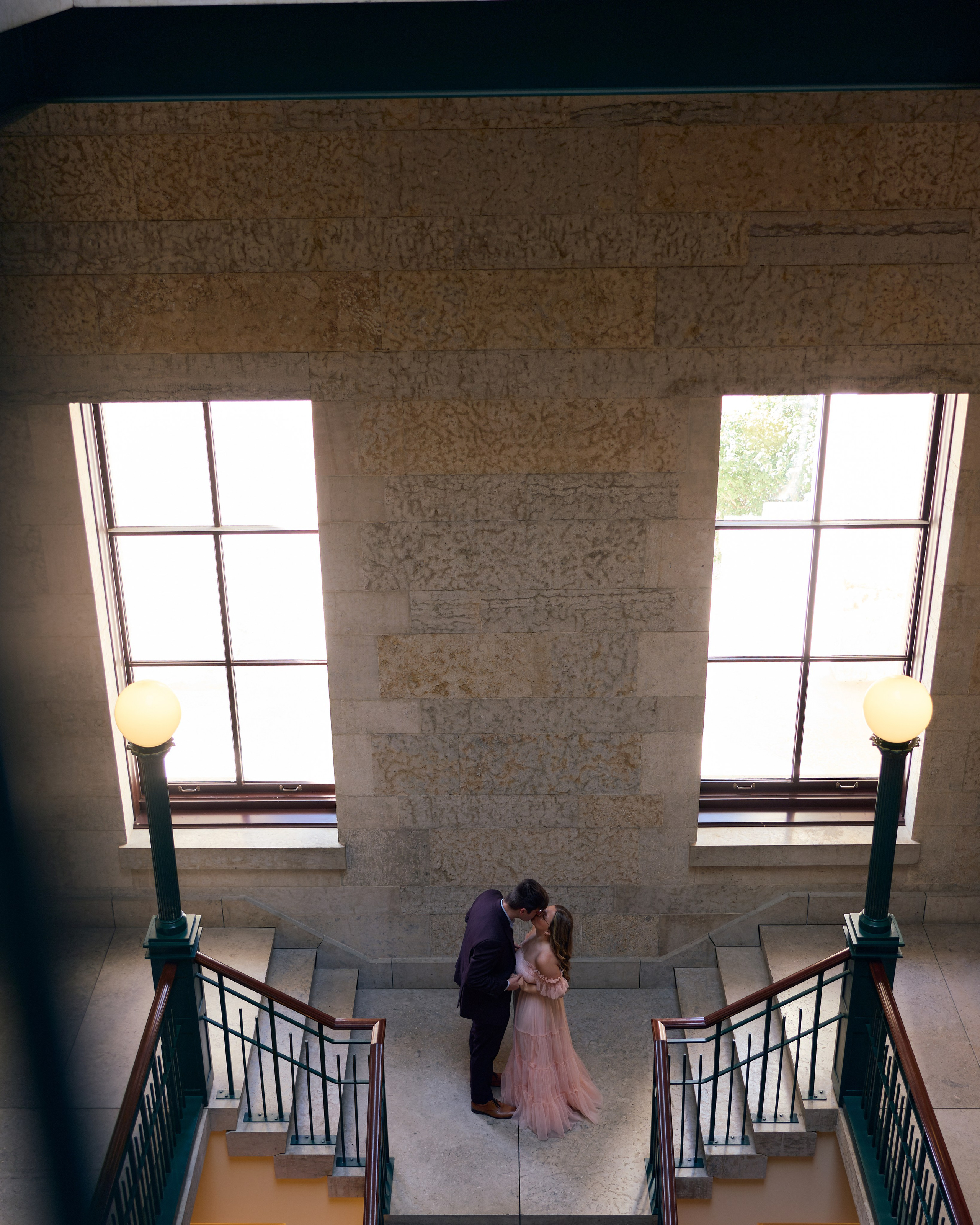 Ohio Statehouse Engagement Photos | Columbus Ohio Photographer