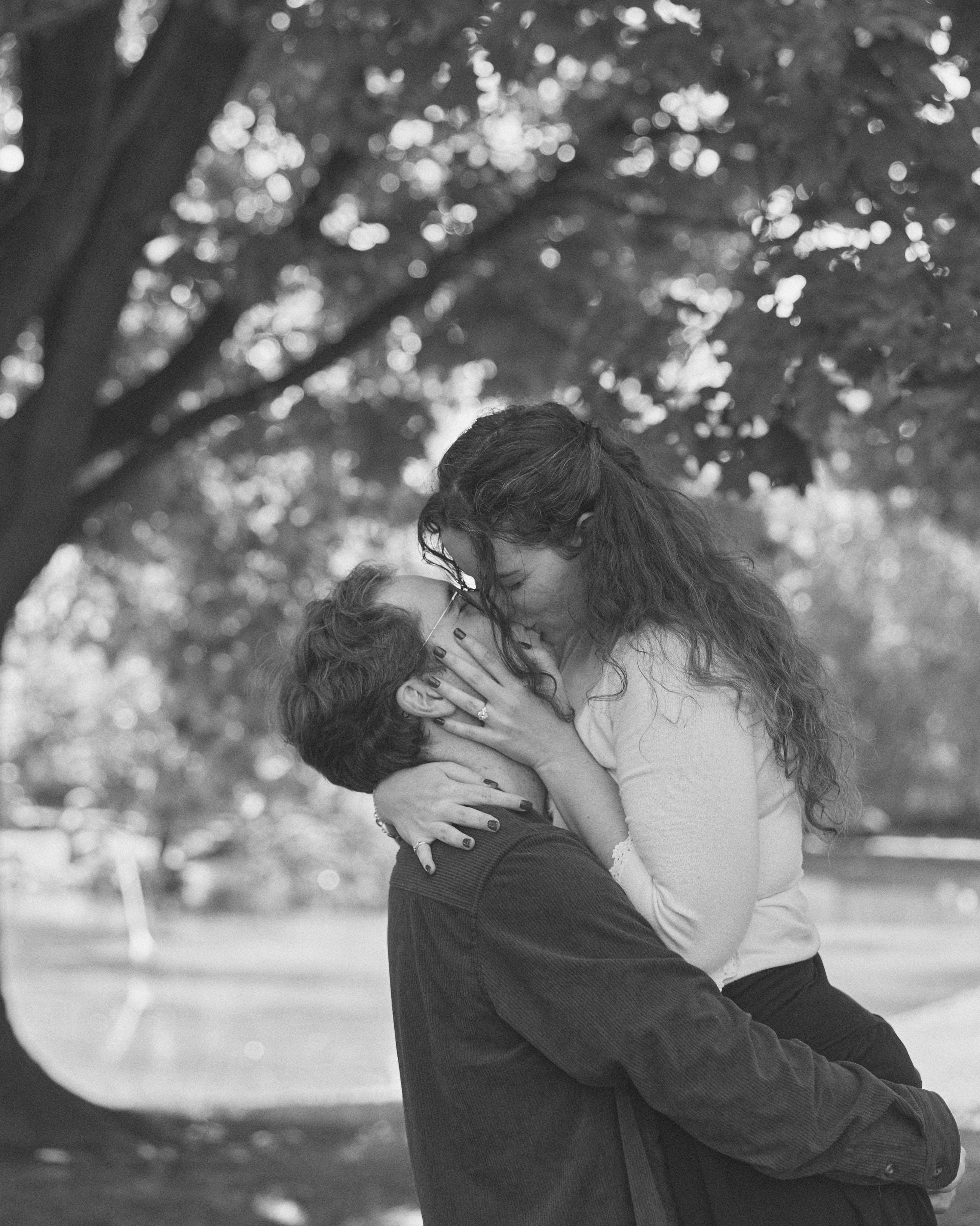 Schiller Park Proposal | Columbus Ohio Photographer