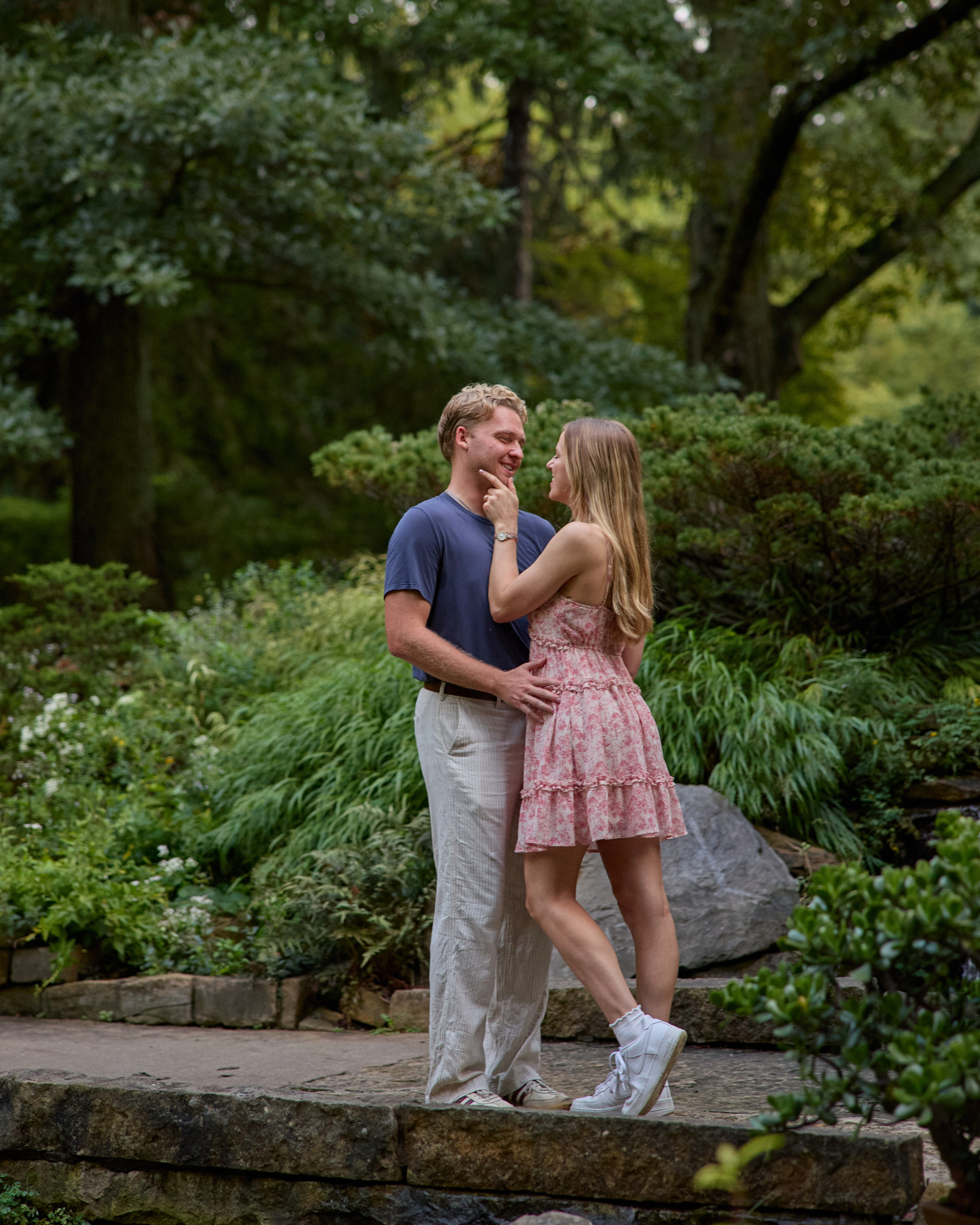 Inniswood Secret Garden Proposal | Columbus Ohio Photographer