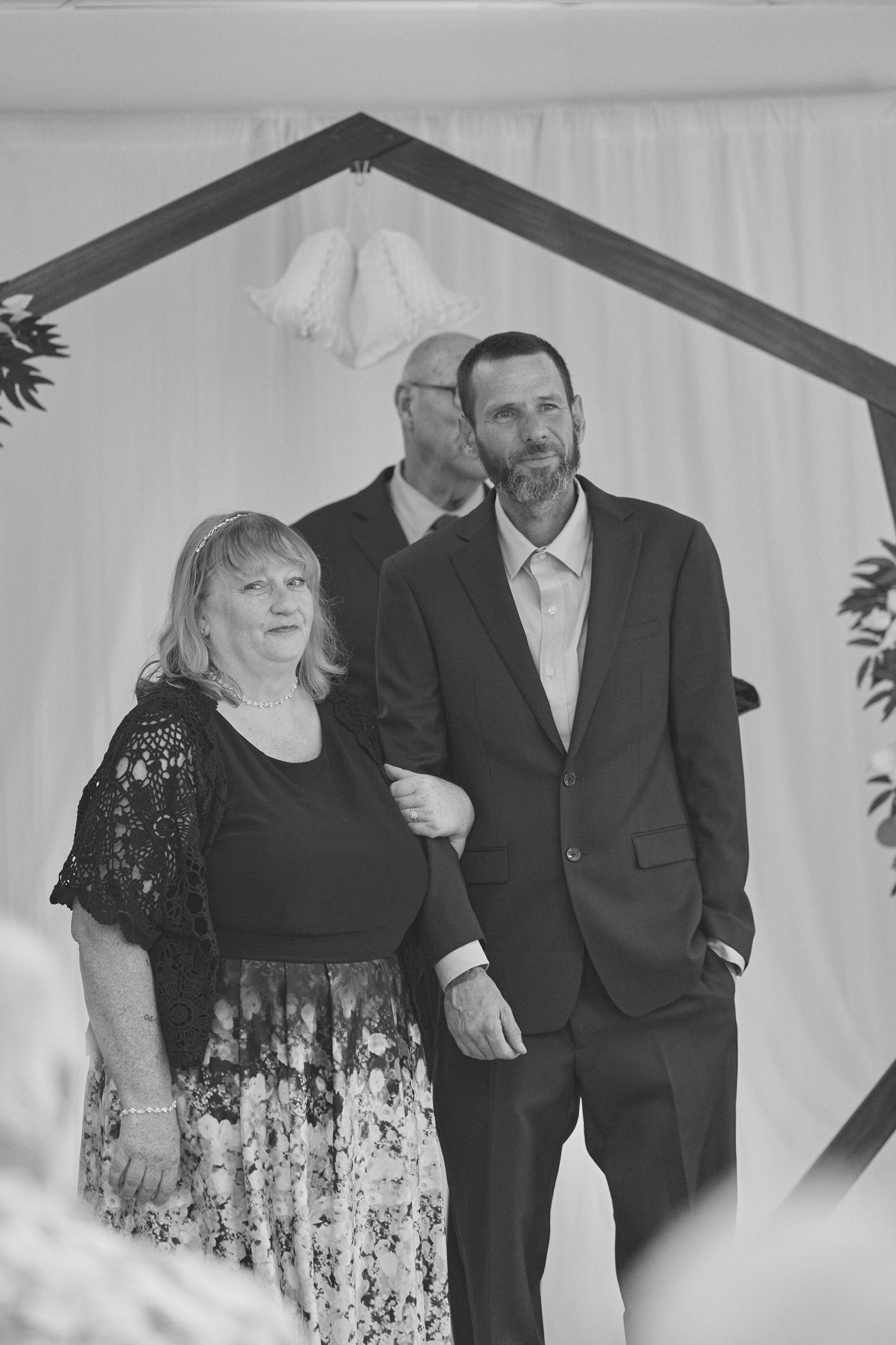 Columbus Ohio Micro Wedding Photographer | Intimate Wedding