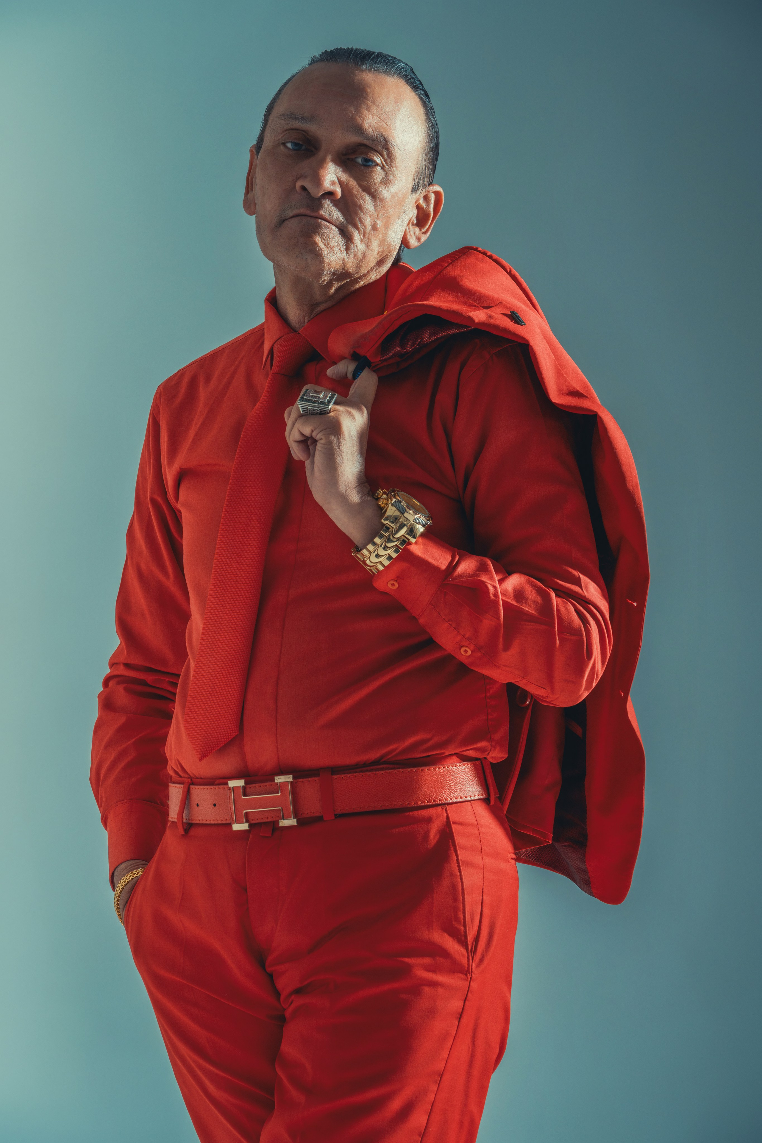 Tano. Nifty photography — коммерческий и портретный фотограф в Ташкенте. Студийная и выездная съёмка