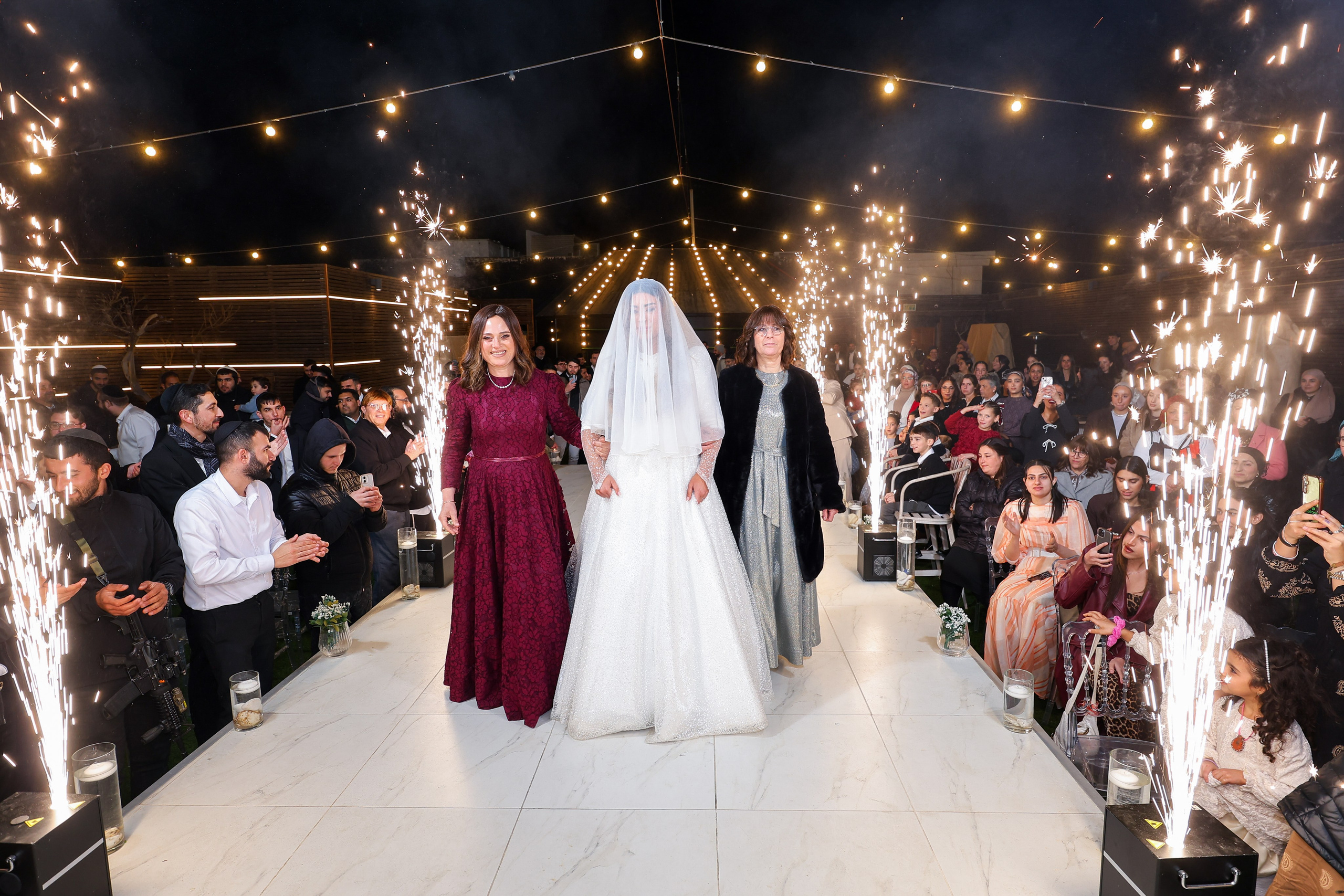 B & M. משה מנשה צלם חתונות