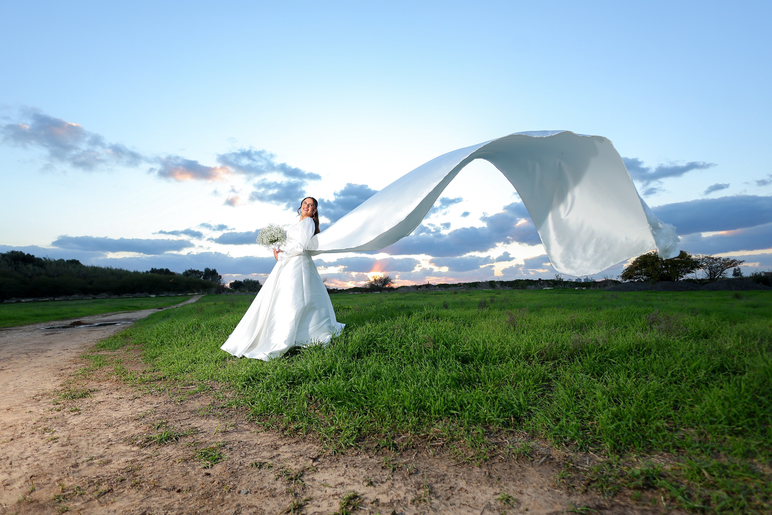 M & N. משה מנשה צלם חתונות