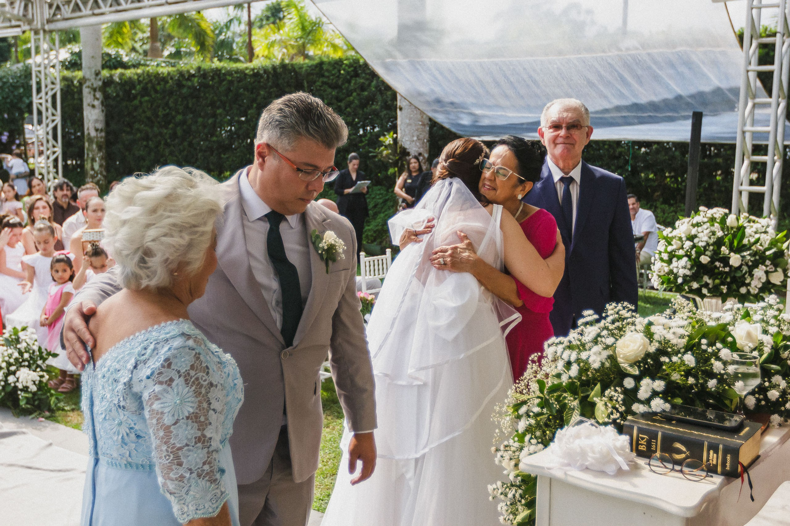 Casamento de Daniela e Newton — Pátio Venâncio. Marcus Monteiro Fotografia