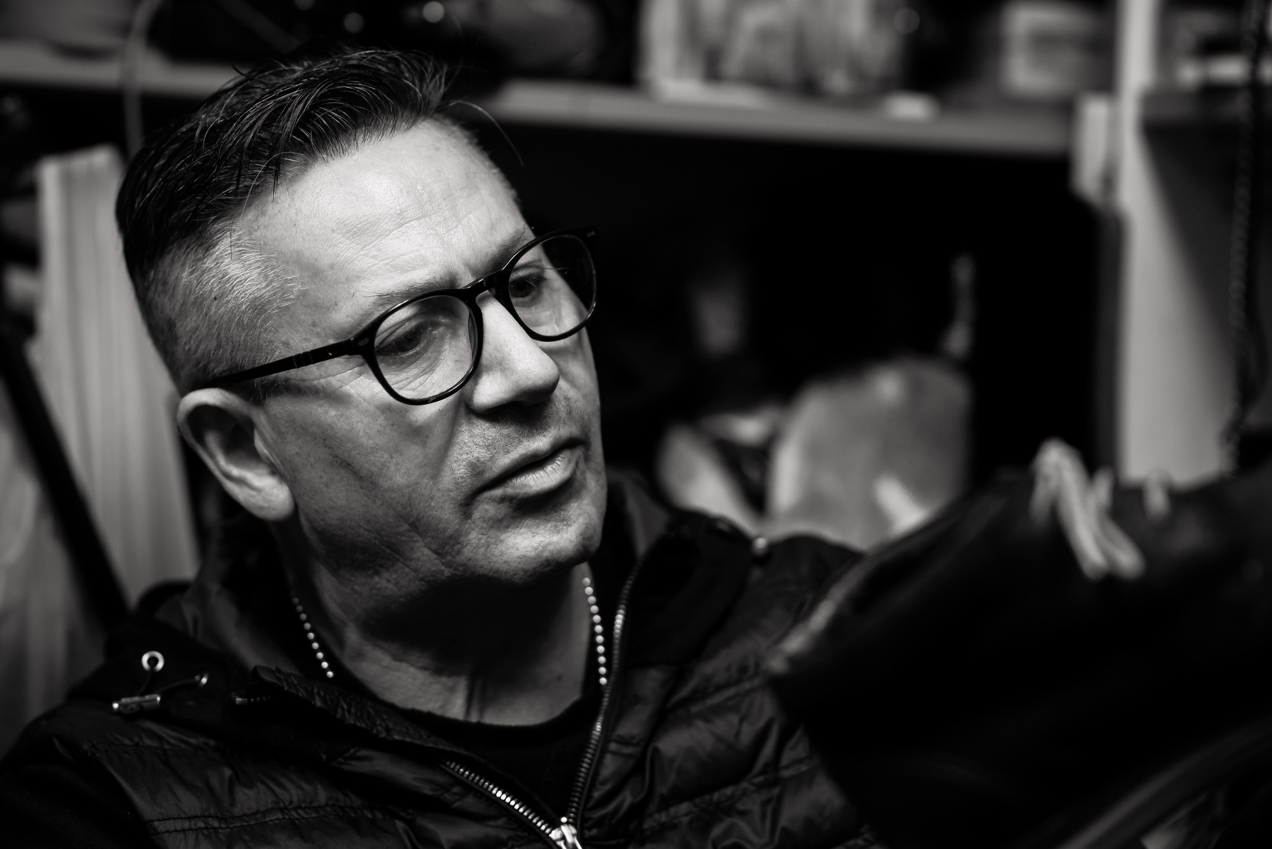 Cizmar. Andrei Samuel – Fotograf București | Evenimente, Studio, Imobiliare, Produs