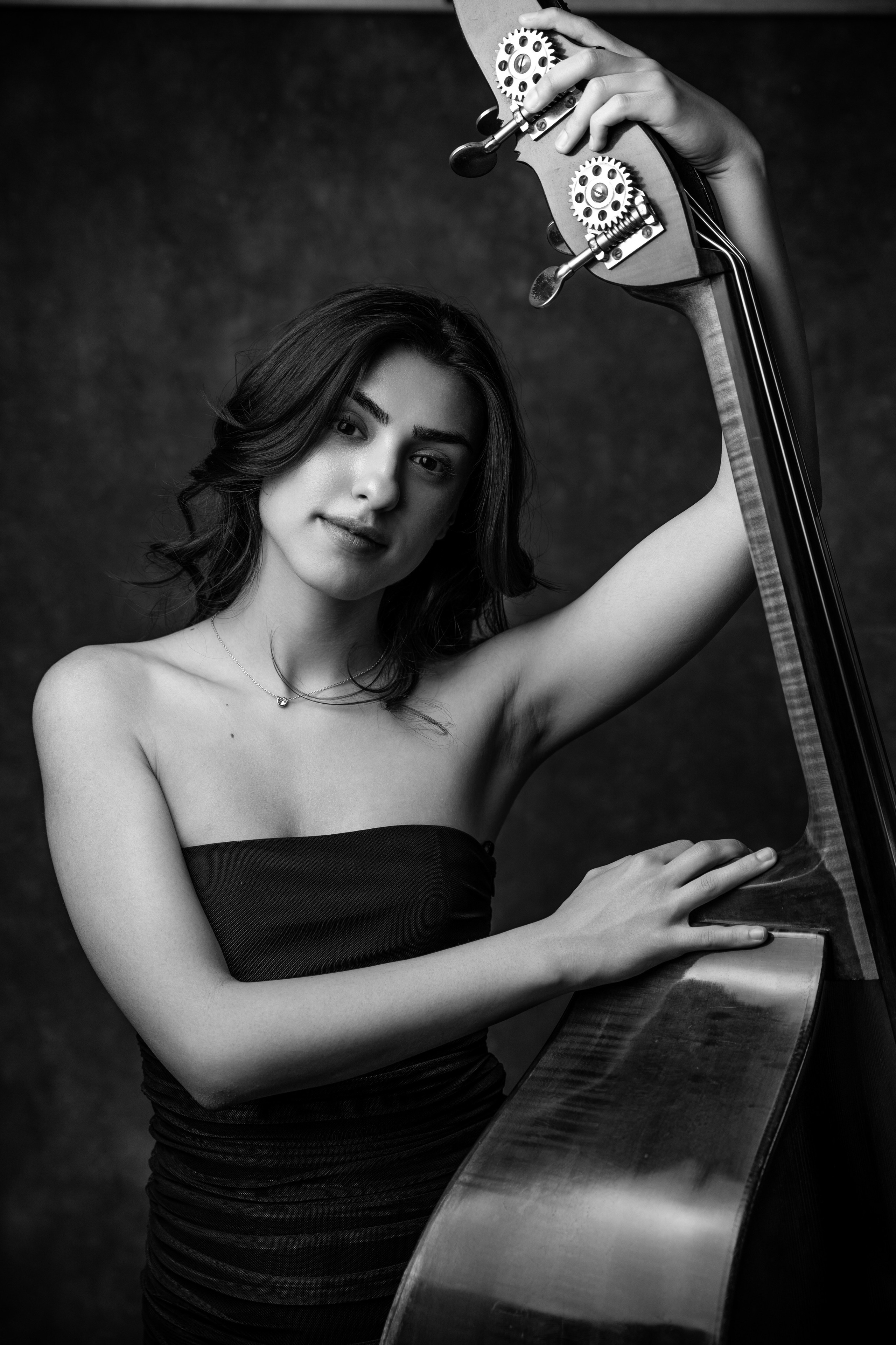 GÖKÇE. Portrait photographer in Germany and all over Europe Mischa Blank