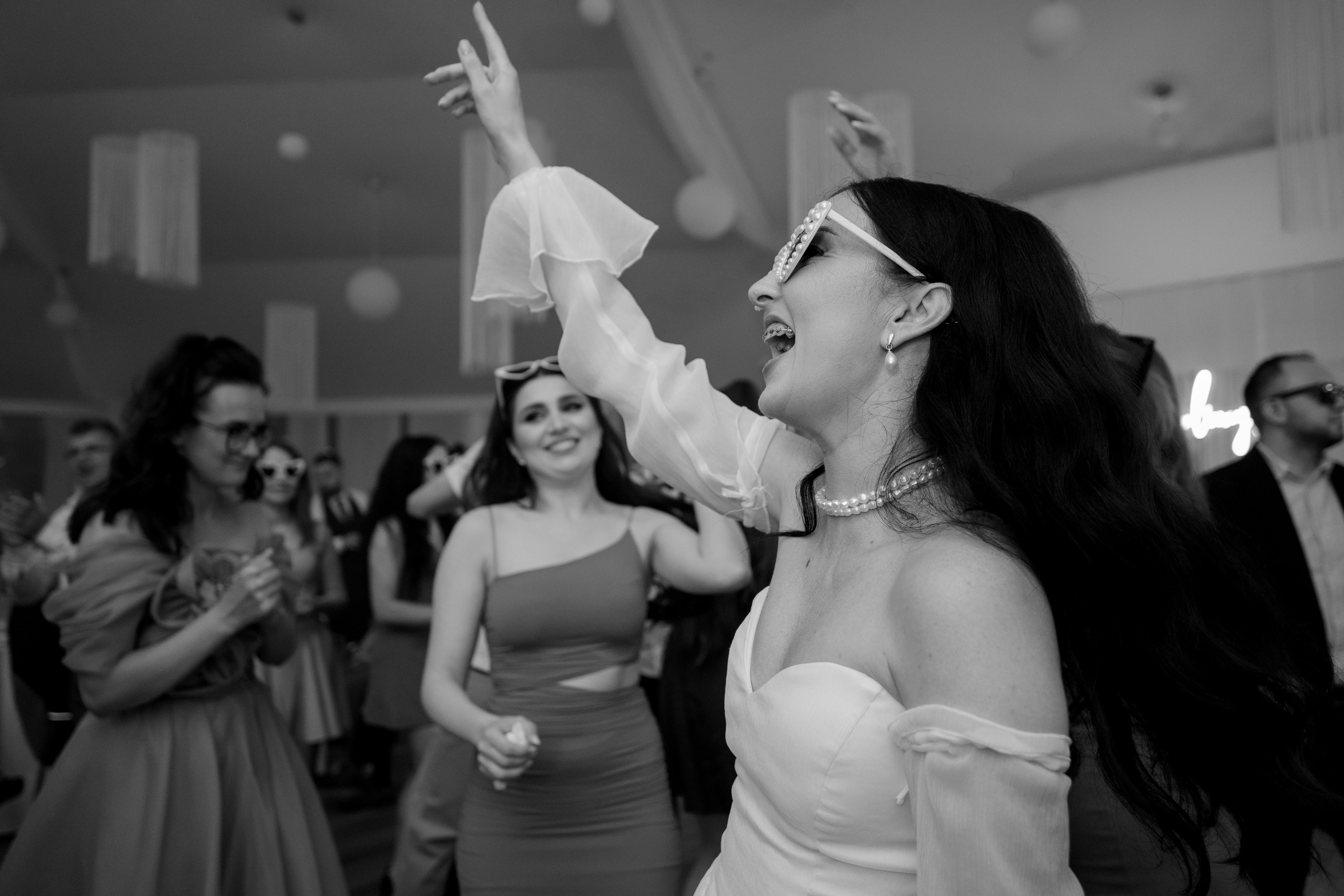 Alina + Gabriel | Liria. Proud Vision Weddings | Wedding Photography & Films — Servicii profesionale Foto Video Nunta Iasi