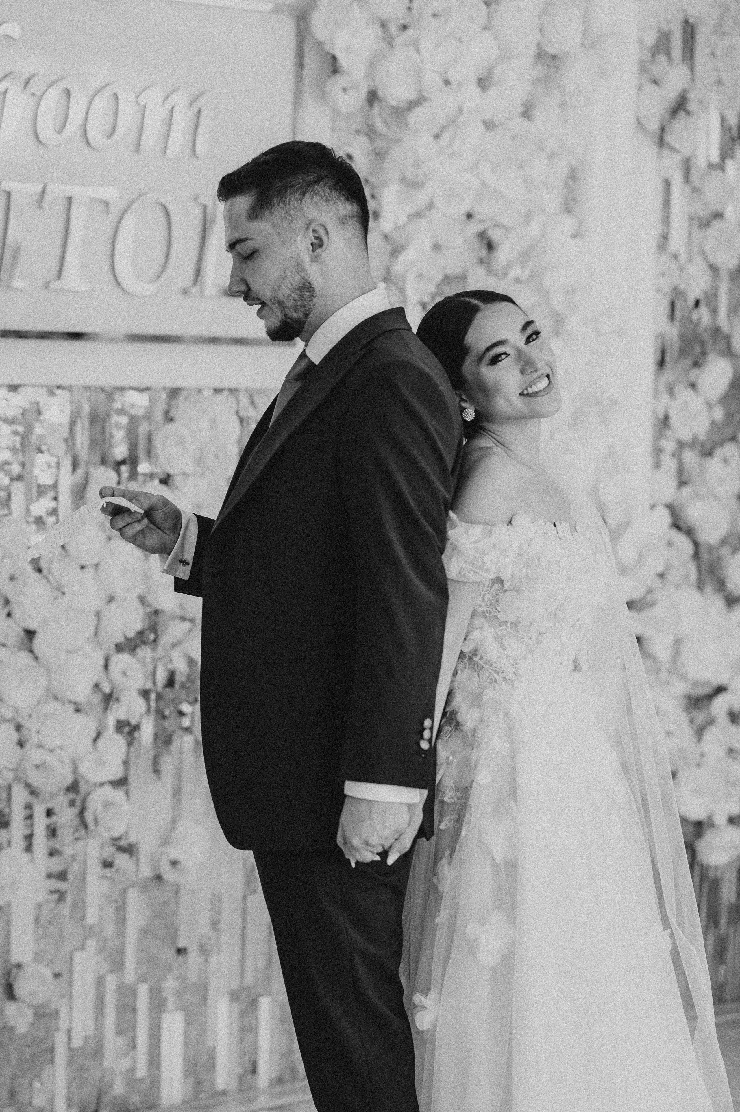 Nunta la Hotel Capitol Iasi. Proud Vision Weddings | Wedding Photography & Film — Servicii profesionale Foto Video Nunta Iasi