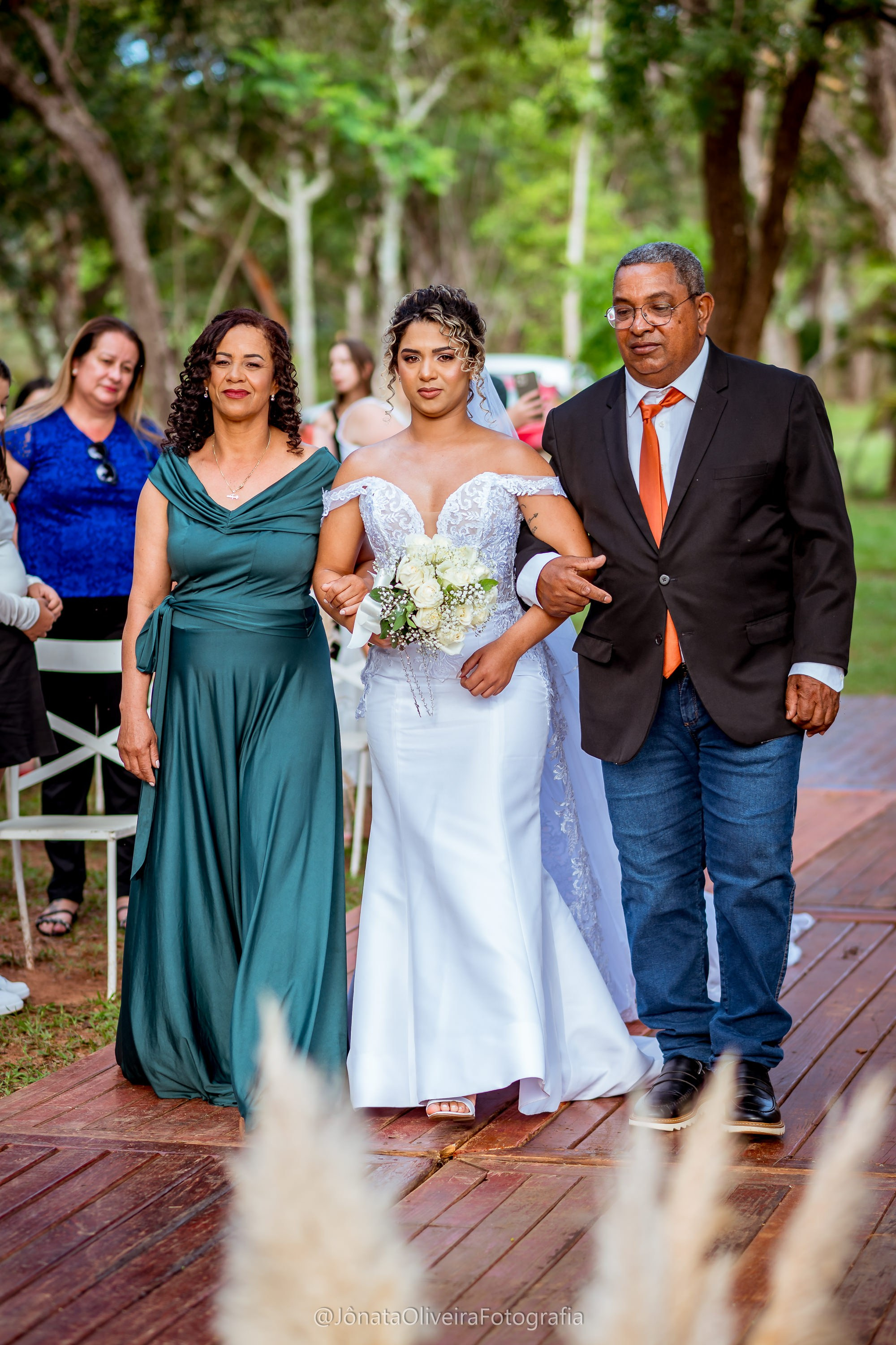 Vestido de noiva making of da noiva. Fotografia de casamentos e ensaios em avaré Jônata Oliveira