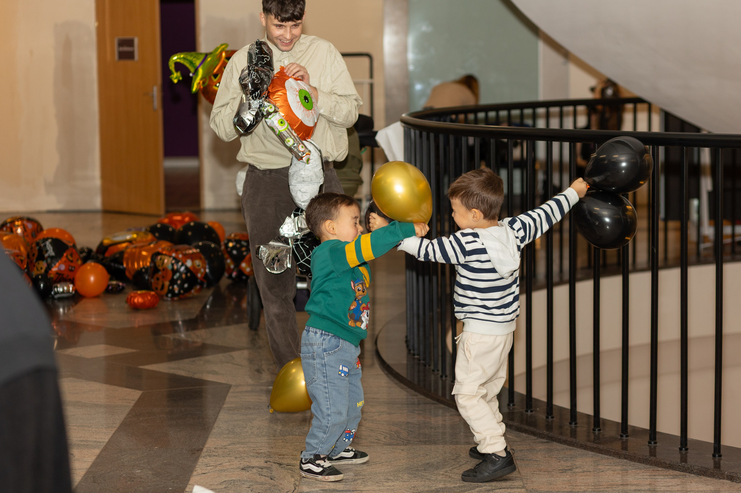 Leo dance studio Helloween 2025. Семейный и детский фотограф в Варшаве Мила Бобровская