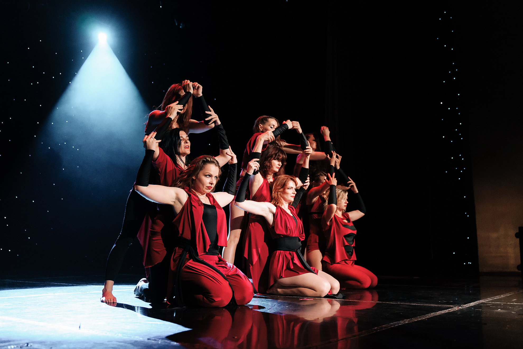 Dancing show. Professional Wedding and event photographer USA New York