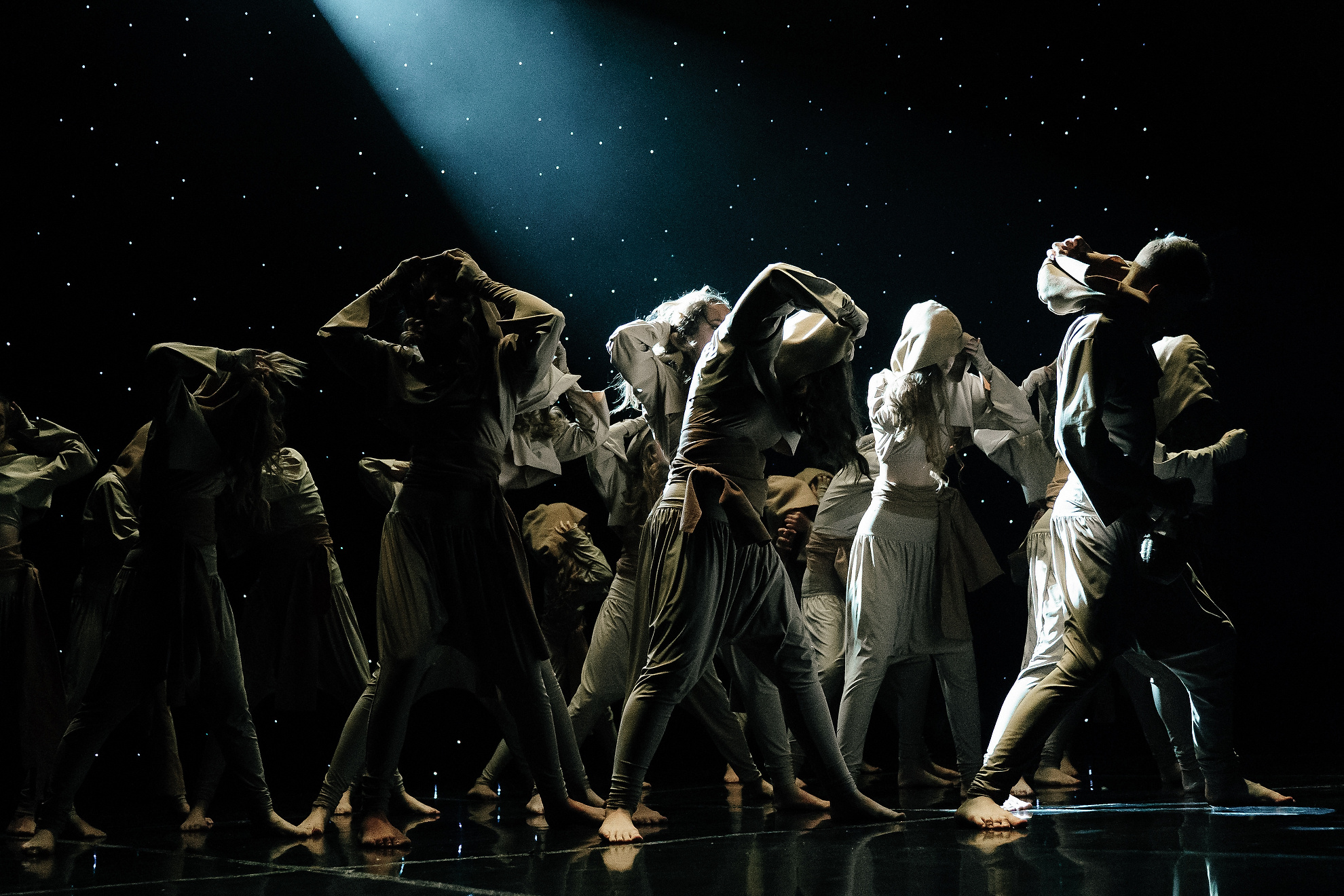 Dancing show. Professional Wedding and event photographer USA New York