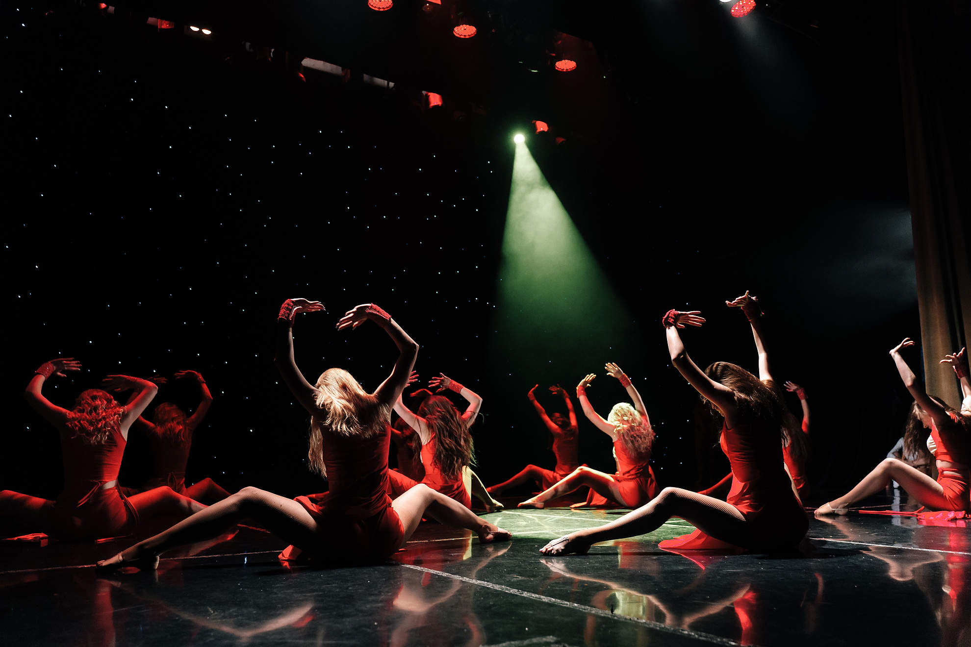 Dancing show. Professional Wedding and event photographer USA New York