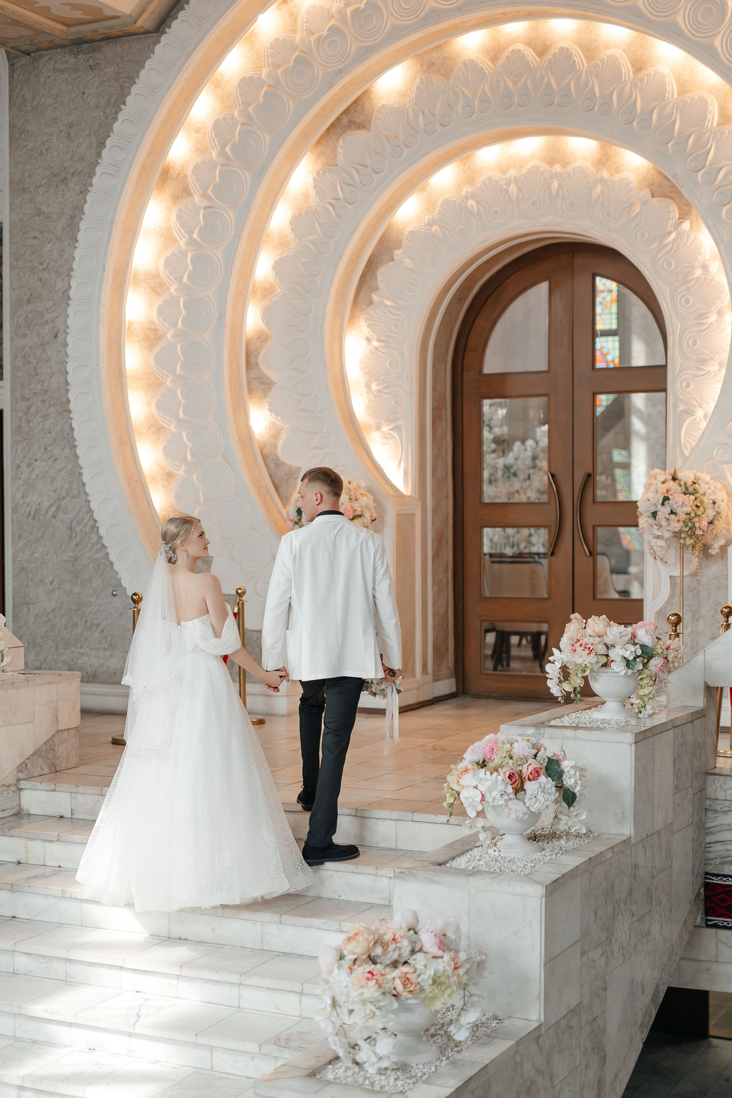 Emil & Maria. Свадебный фотограф в Бишкеке