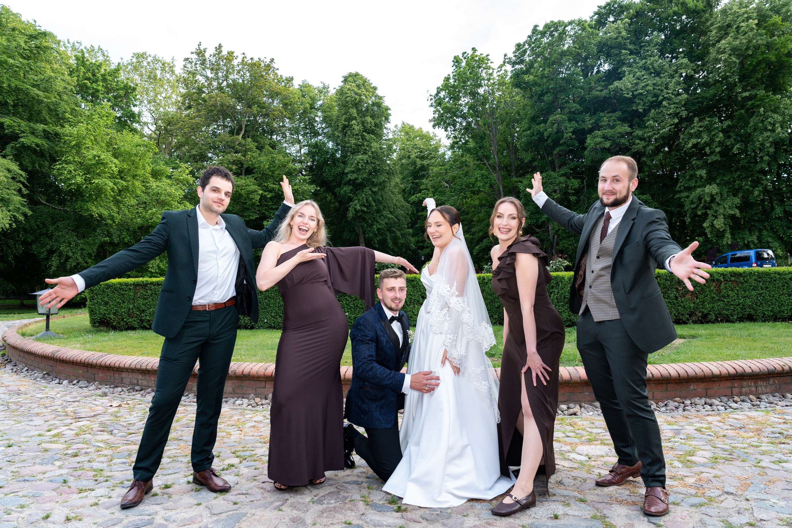 E&N: Zamek w Rzucewie. SL Wedding Photo — Editorial, Elegant & Timeless Wedding Photography in Poland and Across Europe