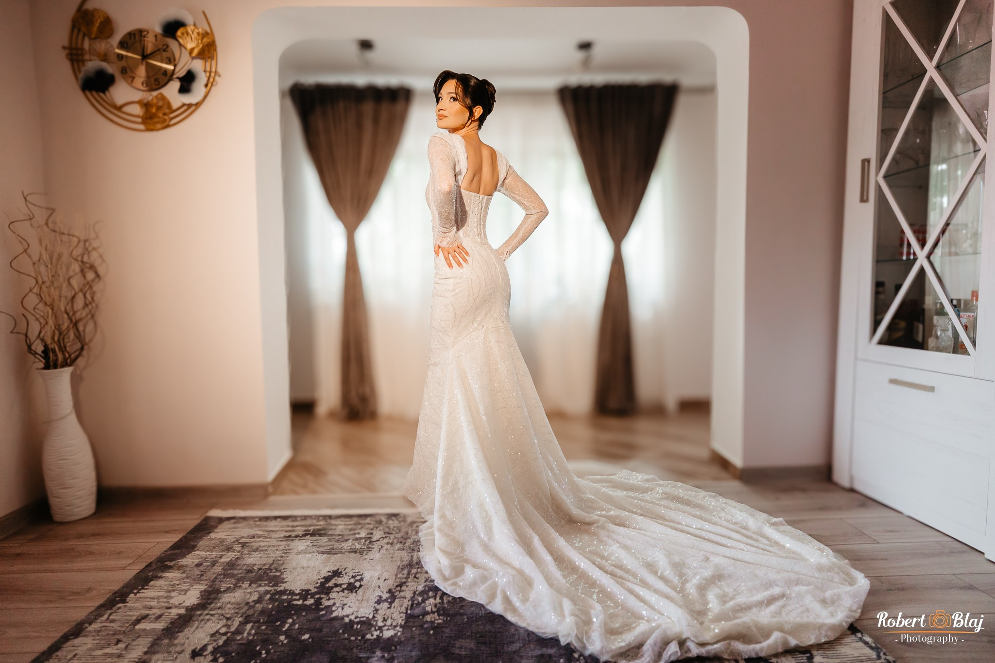 Alexandra & Vasy. Robert Blaj - Fotograf Nuntă Iași