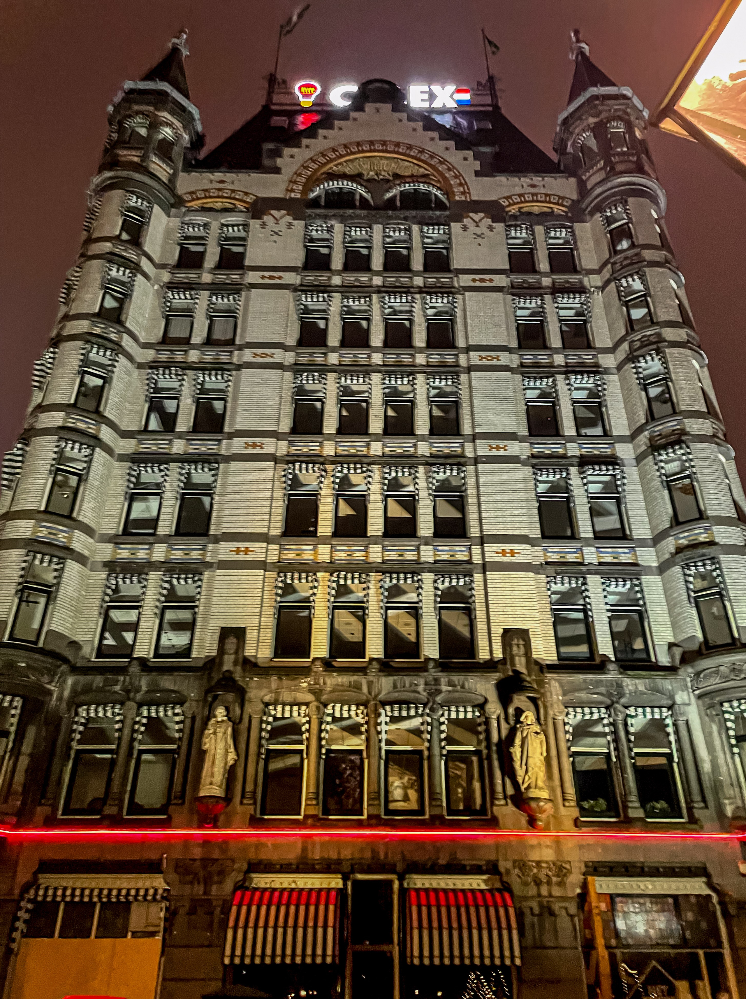 Christmas Magic in The Hague & Rotterdam — A Short Winter Escape. Wedding Stories — Professional Wedding Photography & Videography in Germany, Italy, Spain & all across Europe