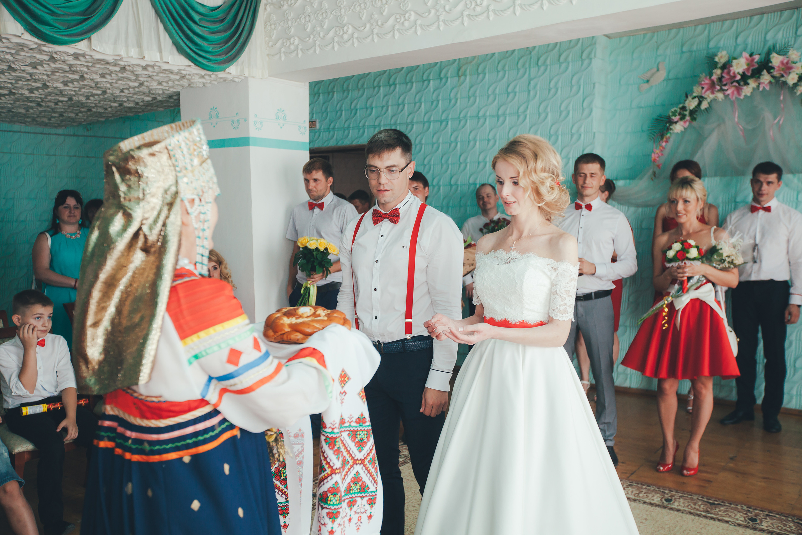 Фотосессия свадьбы в Талашкино Смоленск. Фотограф в Каире Египет Анастасия Ильина