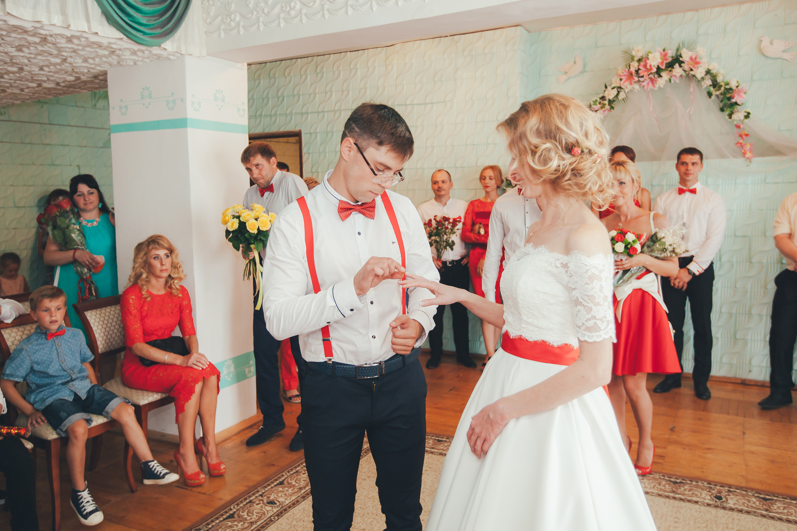 Фотосессия свадьбы в Талашкино Смоленск. Фотограф в Каире Египет Анастасия Ильина