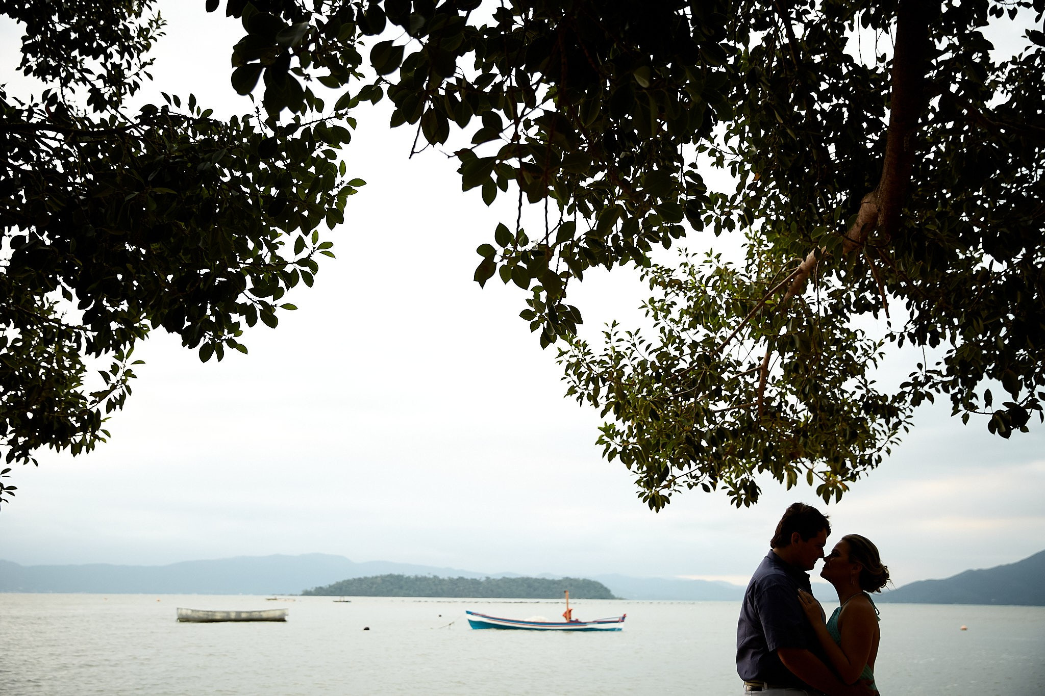 Ensaio Laís e Alexandre. Fotógrafo de casamentos em Florianópolis