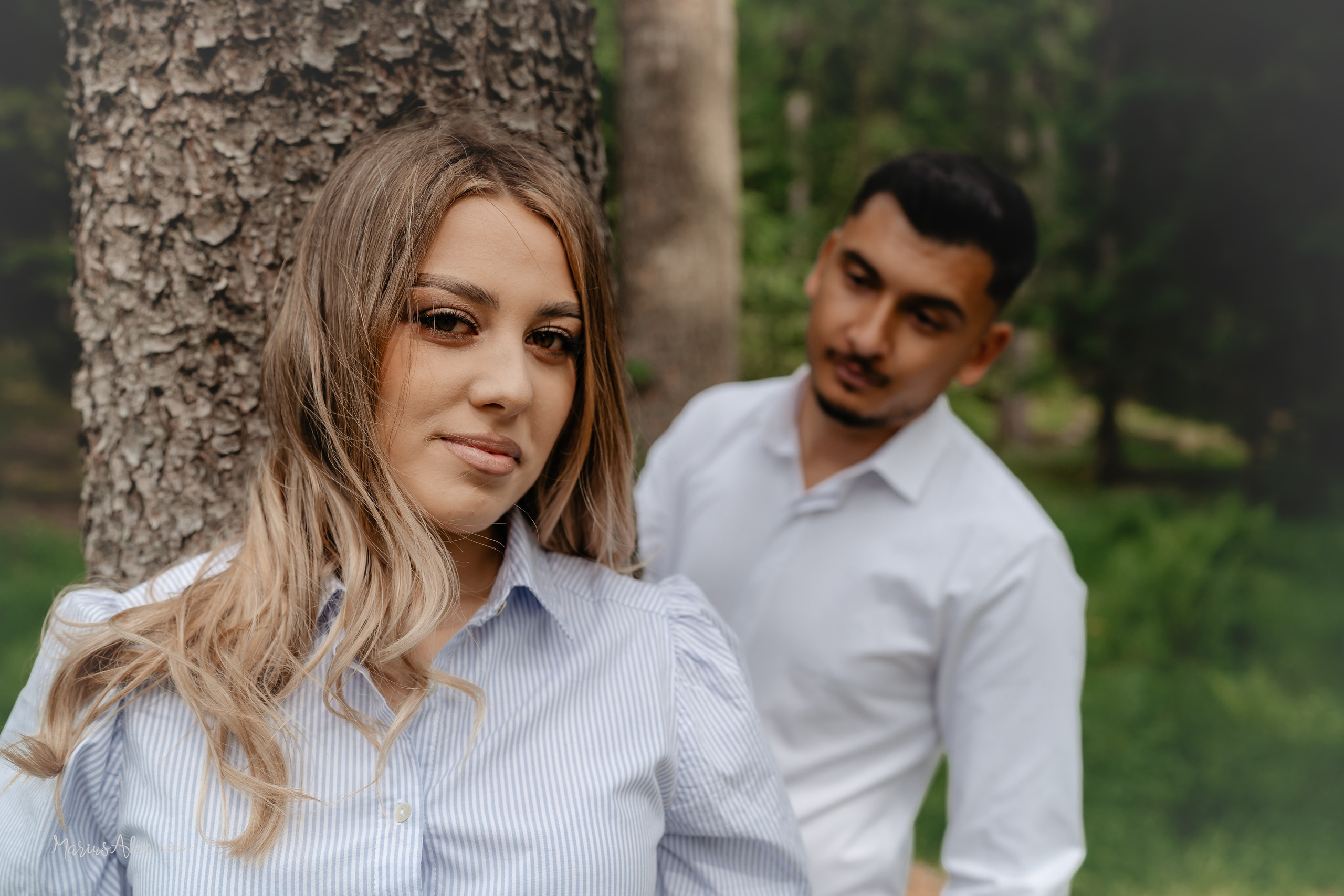 Andreea & Cosmin - O superba sedinta foto. Marius Alex fotograf de eveniment si portret din Suceava